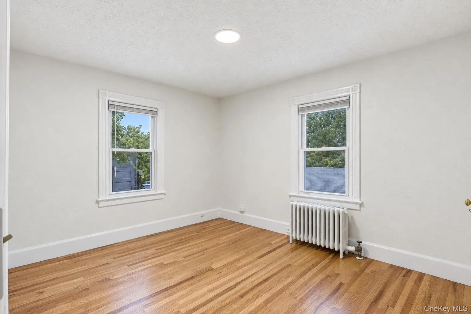 54 Ogden Street, Middletown, NY, 3 Bedrooms Bedrooms, 6 Rooms Rooms,1 BathroomBathrooms,Residential Lease,For Rent,Ogden,0,1057872 54 Ogden Street, Middletown, NY, 3 Bedrooms Bedrooms, 6 Rooms Rooms,1 BathroomBathrooms,Residential Lease,For Rent,Ogden,0,1057872