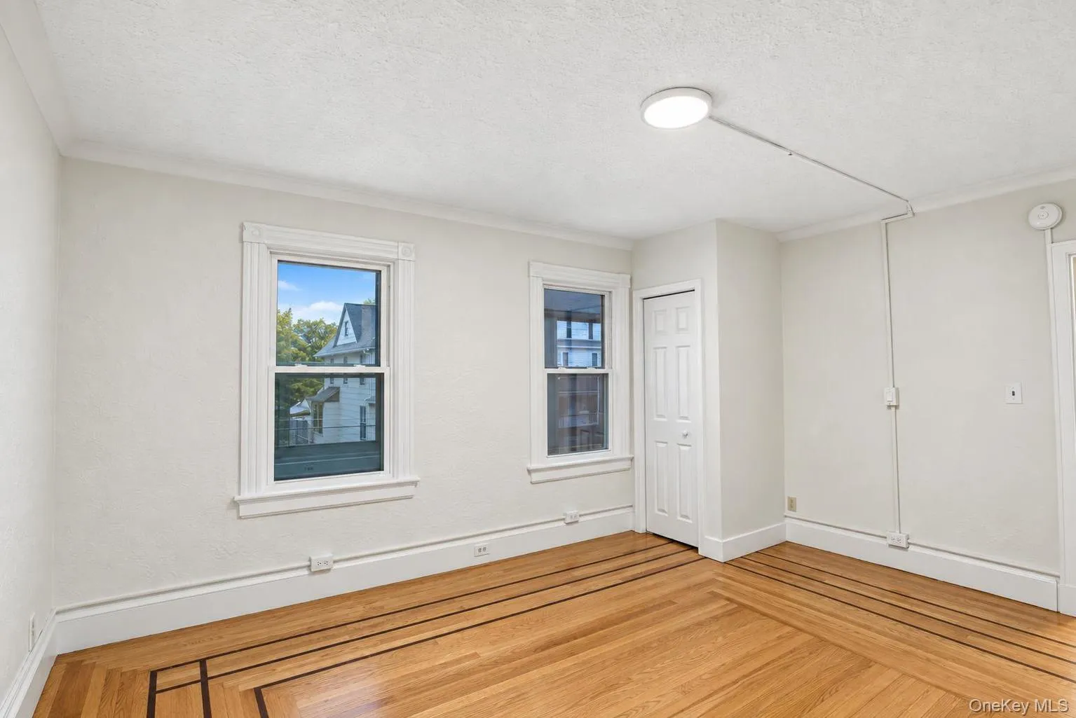 54 Ogden Street, Middletown, NY, 3 Bedrooms Bedrooms, 6 Rooms Rooms,1 BathroomBathrooms,Residential Lease,For Rent,Ogden,0,1057872 54 Ogden Street, Middletown, NY, 3 Bedrooms Bedrooms, 6 Rooms Rooms,1 BathroomBathrooms,Residential Lease,For Rent,Ogden,0,1057872