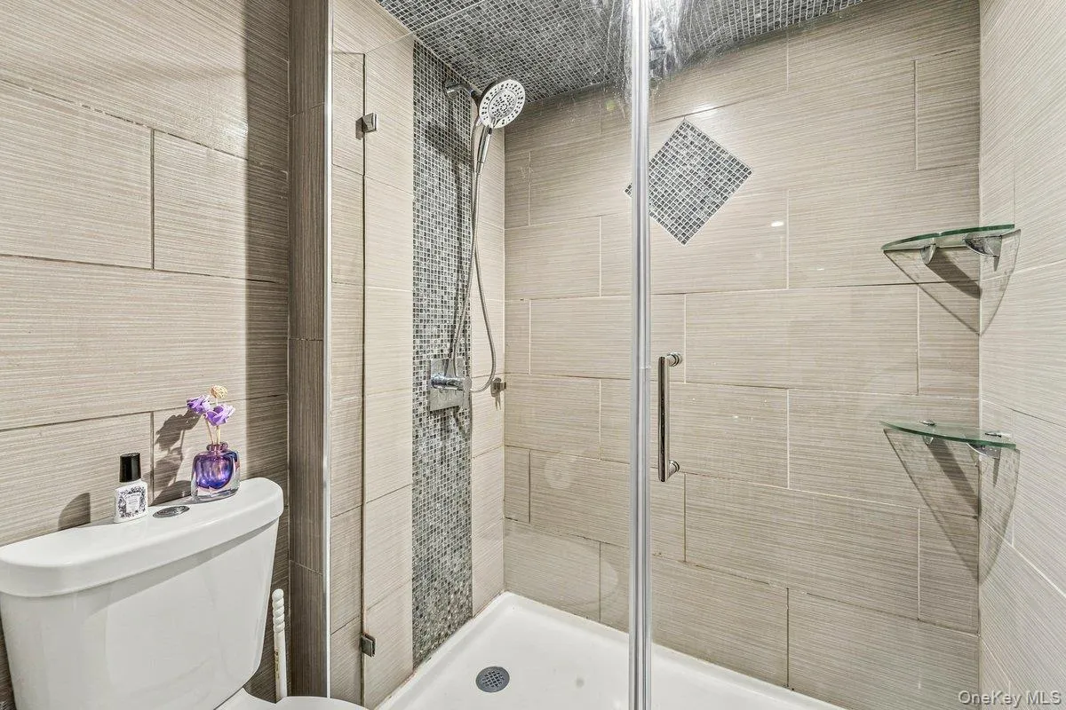 166-25 Powells Cove Boulevard, New York, NY, 1 Bedroom Bedrooms, 4 Rooms Rooms,1 BathroomBathrooms,Residential,For Rent,Powells Cove,0,1057884 166-25 Powells Cove Boulevard, New York, NY, 1 Bedroom Bedrooms, 4 Rooms Rooms,1 BathroomBathrooms,Residential,For Rent,Powells Cove,0,1057884