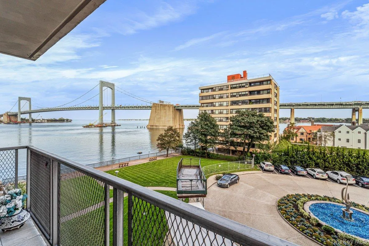 166-25 Powells Cove Boulevard, New York, NY, 1 Bedroom Bedrooms, 4 Rooms Rooms,1 BathroomBathrooms,Residential,For Rent,Powells Cove,0,1057884 166-25 Powells Cove Boulevard, New York, NY, 1 Bedroom Bedrooms, 4 Rooms Rooms,1 BathroomBathrooms,Residential,For Rent,Powells Cove,0,1057884