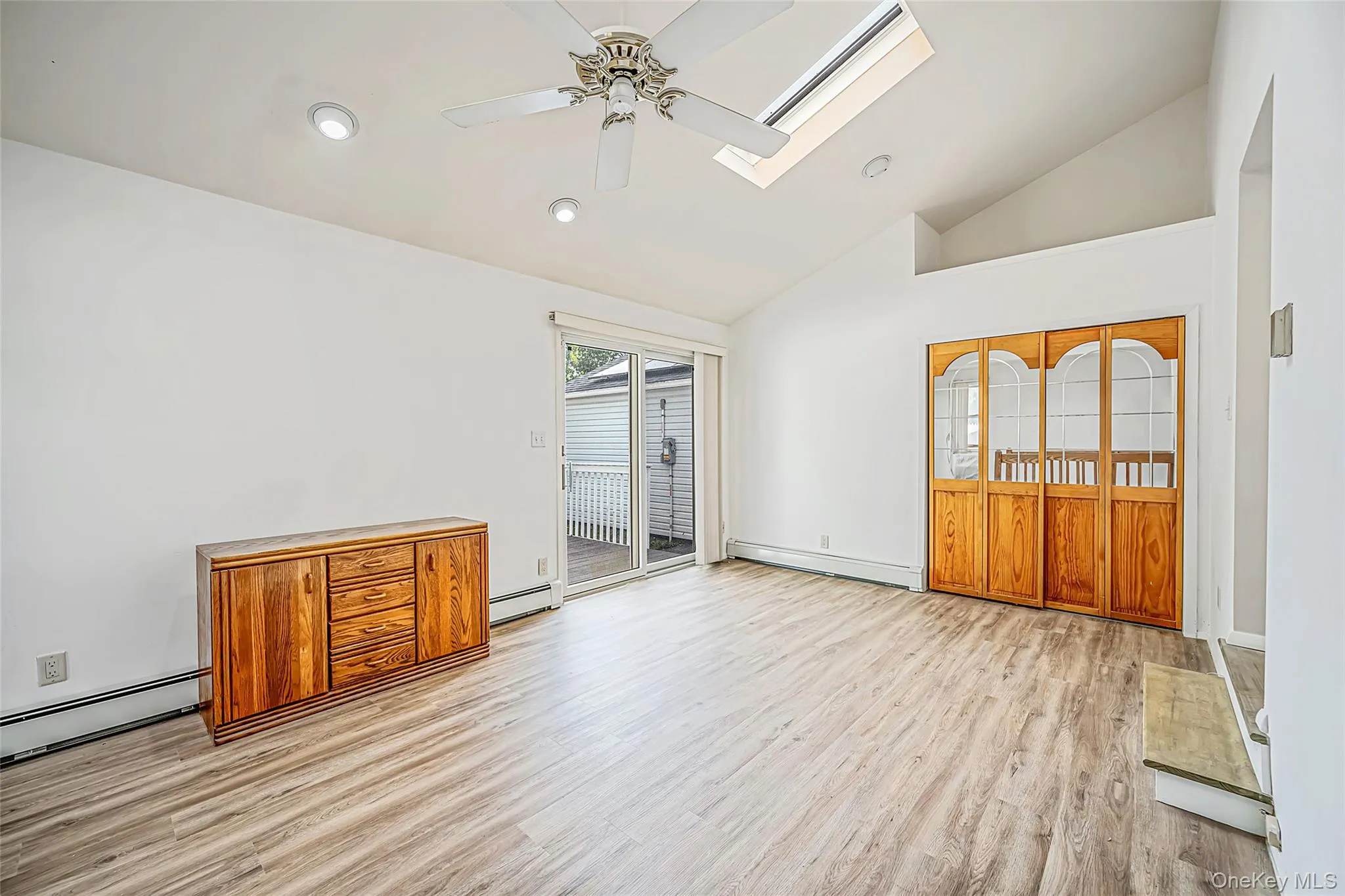 99 Cherubina Lane, Babylon, NY, 3 Bedrooms Bedrooms, 5 Rooms Rooms,2 BathroomsBathrooms,Residential,For Rent,Cherubina,0,1057889 99 Cherubina Lane, Babylon, NY, 3 Bedrooms Bedrooms, 5 Rooms Rooms,2 BathroomsBathrooms,Residential,For Rent,Cherubina,0,1057889