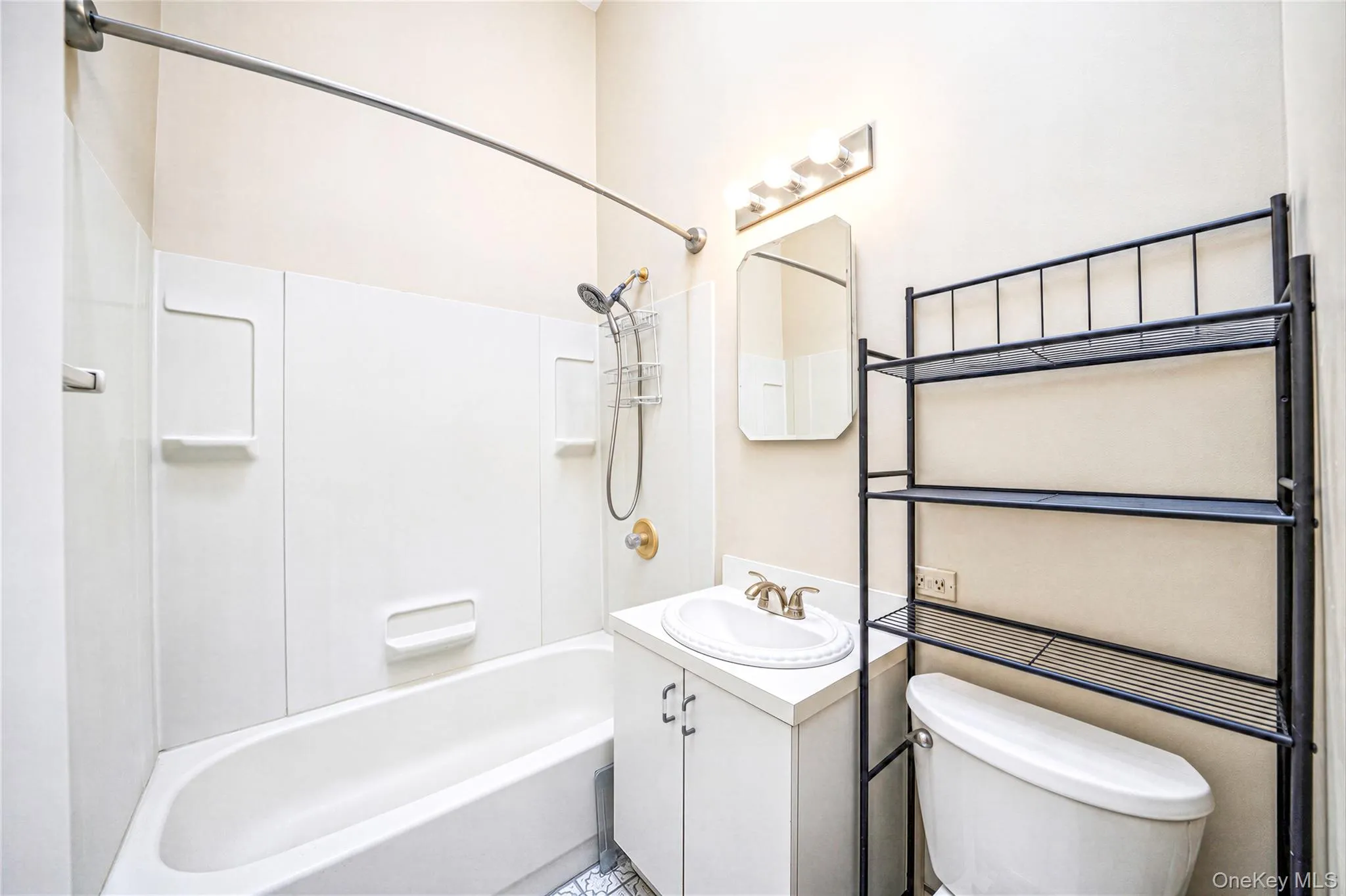 99 Cherubina Lane, Babylon, NY, 3 Bedrooms Bedrooms, 5 Rooms Rooms,2 BathroomsBathrooms,Residential,For Rent,Cherubina,0,1057889 99 Cherubina Lane, Babylon, NY, 3 Bedrooms Bedrooms, 5 Rooms Rooms,2 BathroomsBathrooms,Residential,For Rent,Cherubina,0,1057889