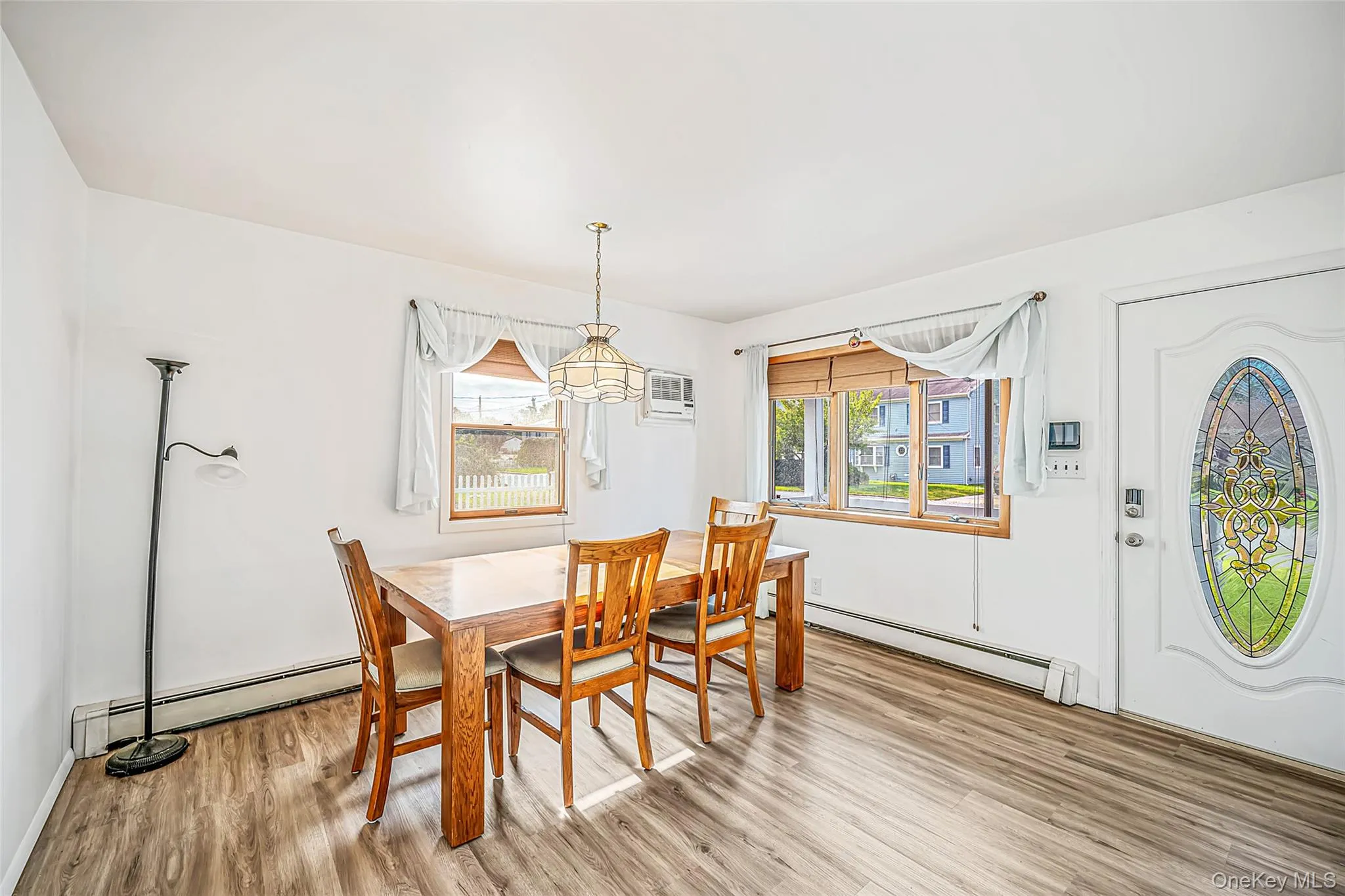 99 Cherubina Lane, Babylon, NY, 3 Bedrooms Bedrooms, 5 Rooms Rooms,2 BathroomsBathrooms,Residential,For Rent,Cherubina,0,1057889 99 Cherubina Lane, Babylon, NY, 3 Bedrooms Bedrooms, 5 Rooms Rooms,2 BathroomsBathrooms,Residential,For Rent,Cherubina,0,1057889
