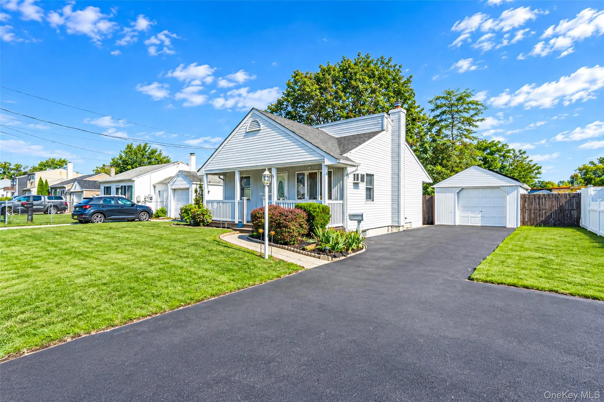 99 Cherubina Lane, Babylon, NY, 3 Bedrooms Bedrooms, 5 Rooms Rooms,2 BathroomsBathrooms,Residential,For Rent,Cherubina,0,1057889 99 Cherubina Lane, Babylon, NY, 3 Bedrooms Bedrooms, 5 Rooms Rooms,2 BathroomsBathrooms,Residential,For Rent,Cherubina,0,1057889
