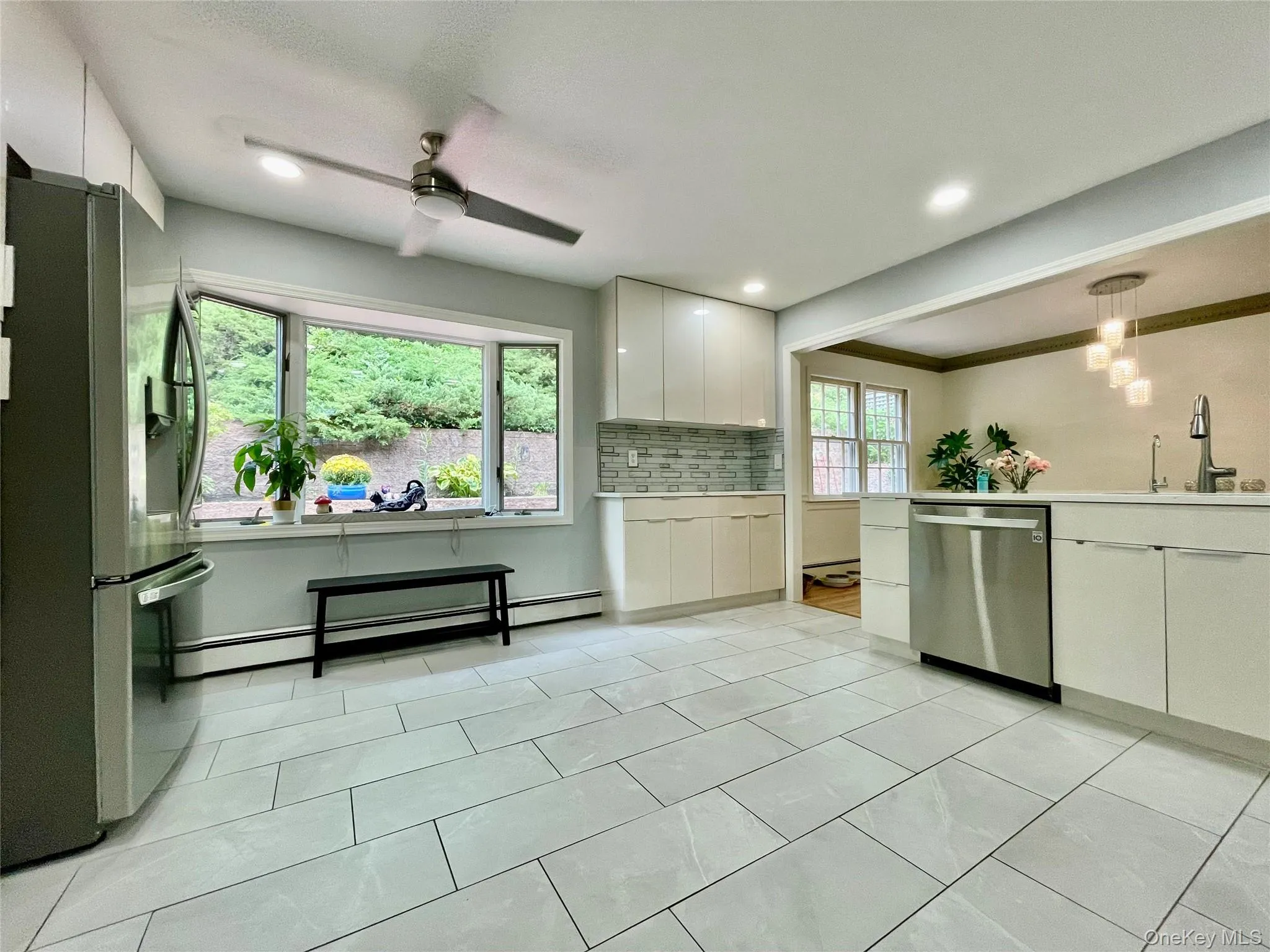 21 Noyes Lane, Huntington, NY, 4 Bedrooms Bedrooms, 9 Rooms Rooms,2 BathroomsBathrooms,Residential,For Rent,Noyes,0,1057891 21 Noyes Lane, Huntington, NY, 4 Bedrooms Bedrooms, 9 Rooms Rooms,2 BathroomsBathrooms,Residential,For Rent,Noyes,0,1057891