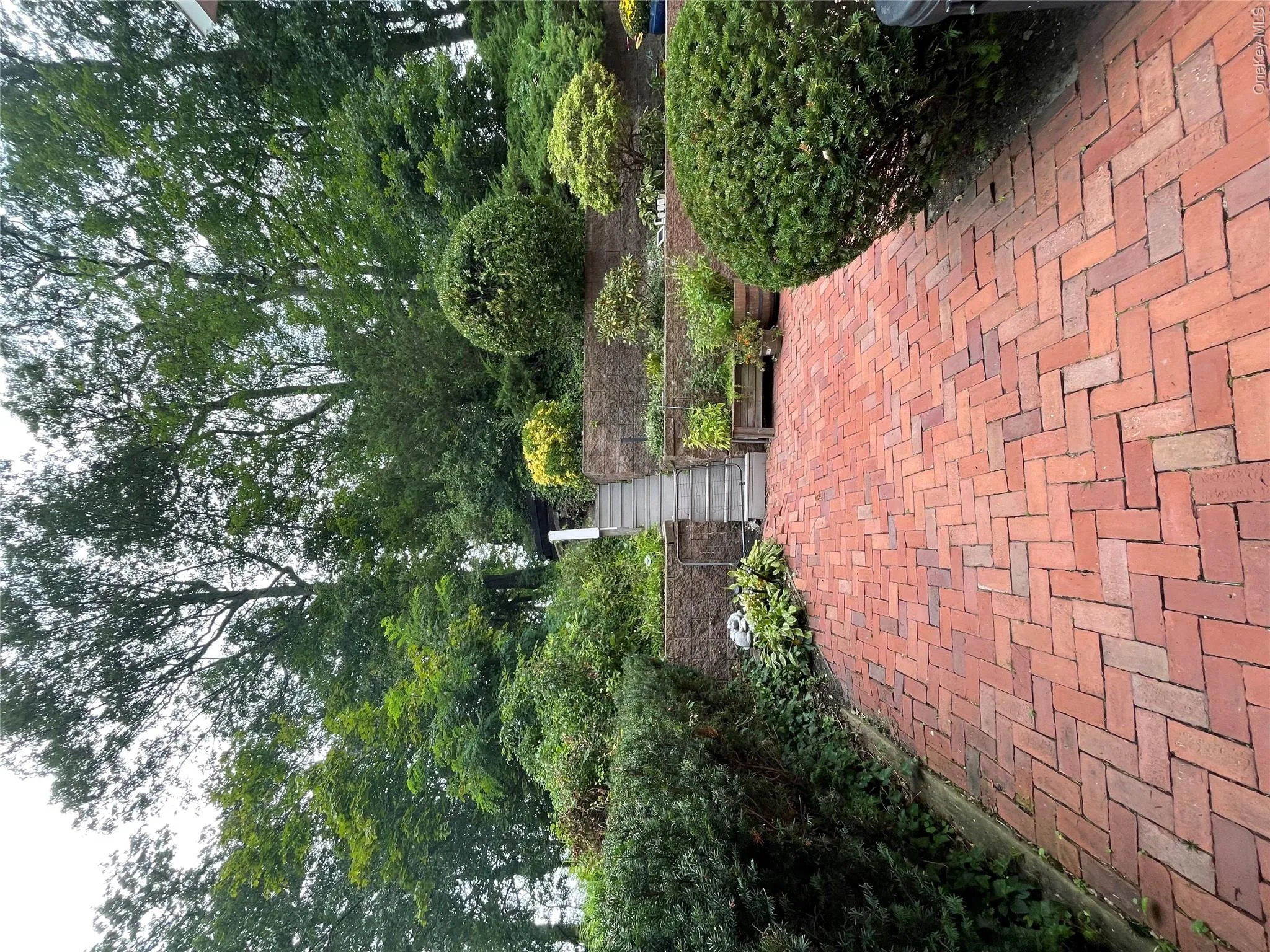 21 Noyes Lane, Huntington, NY, 4 Bedrooms Bedrooms, 9 Rooms Rooms,2 BathroomsBathrooms,Residential,For Rent,Noyes,0,1057891 21 Noyes Lane, Huntington, NY, 4 Bedrooms Bedrooms, 9 Rooms Rooms,2 BathroomsBathrooms,Residential,For Rent,Noyes,0,1057891