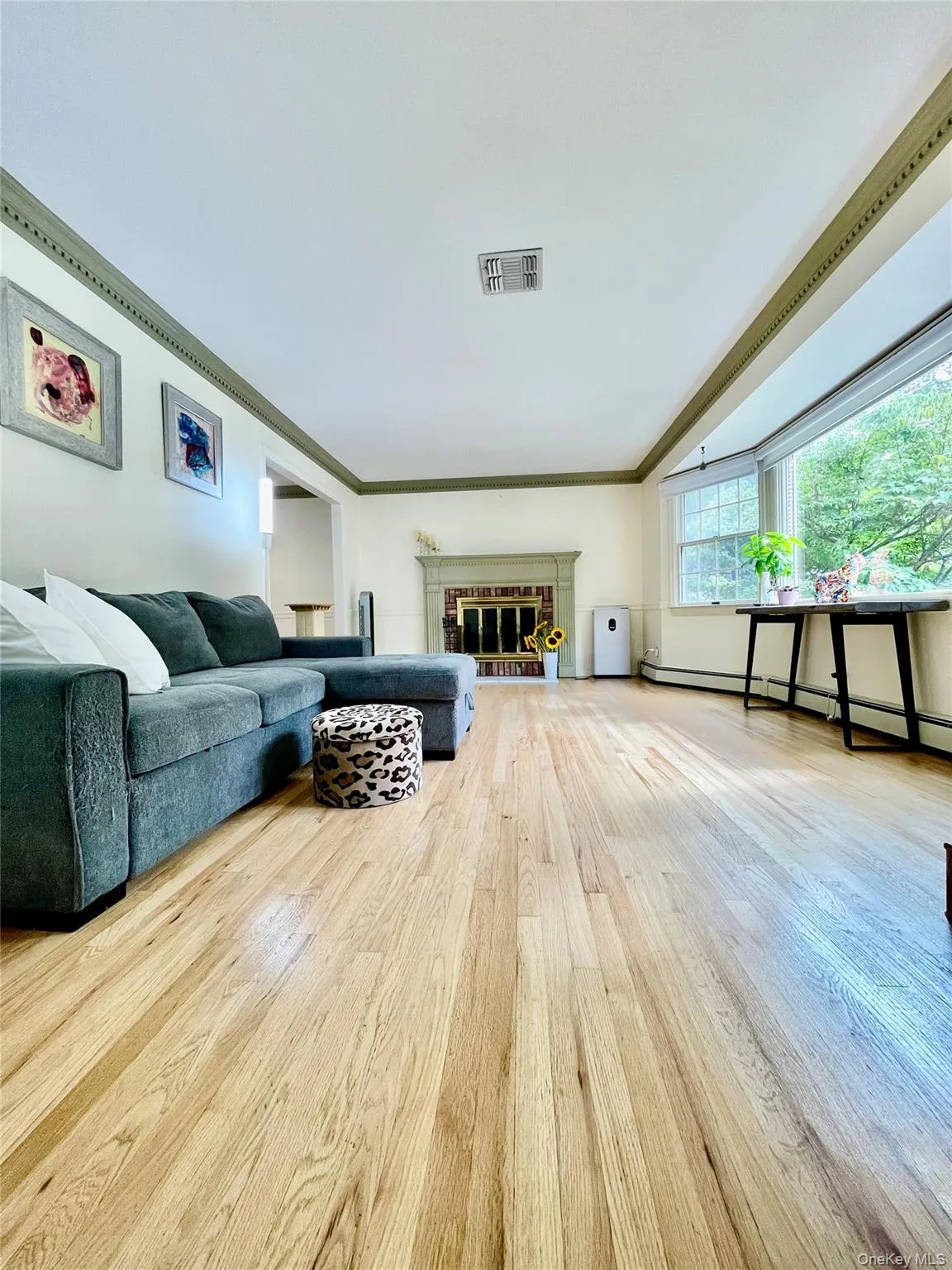 21 Noyes Lane, Huntington, NY, 4 Bedrooms Bedrooms, 9 Rooms Rooms,2 BathroomsBathrooms,Residential,For Rent,Noyes,0,1057891 21 Noyes Lane, Huntington, NY, 4 Bedrooms Bedrooms, 9 Rooms Rooms,2 BathroomsBathrooms,Residential,For Rent,Noyes,0,1057891