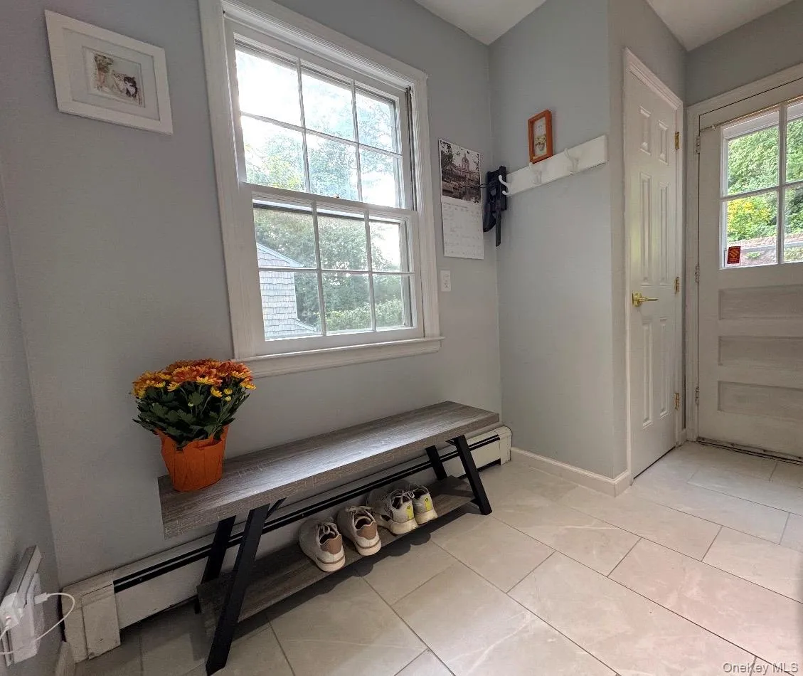 21 Noyes Lane, Huntington, NY, 4 Bedrooms Bedrooms, 9 Rooms Rooms,2 BathroomsBathrooms,Residential,For Rent,Noyes,0,1057891 21 Noyes Lane, Huntington, NY, 4 Bedrooms Bedrooms, 9 Rooms Rooms,2 BathroomsBathrooms,Residential,For Rent,Noyes,0,1057891