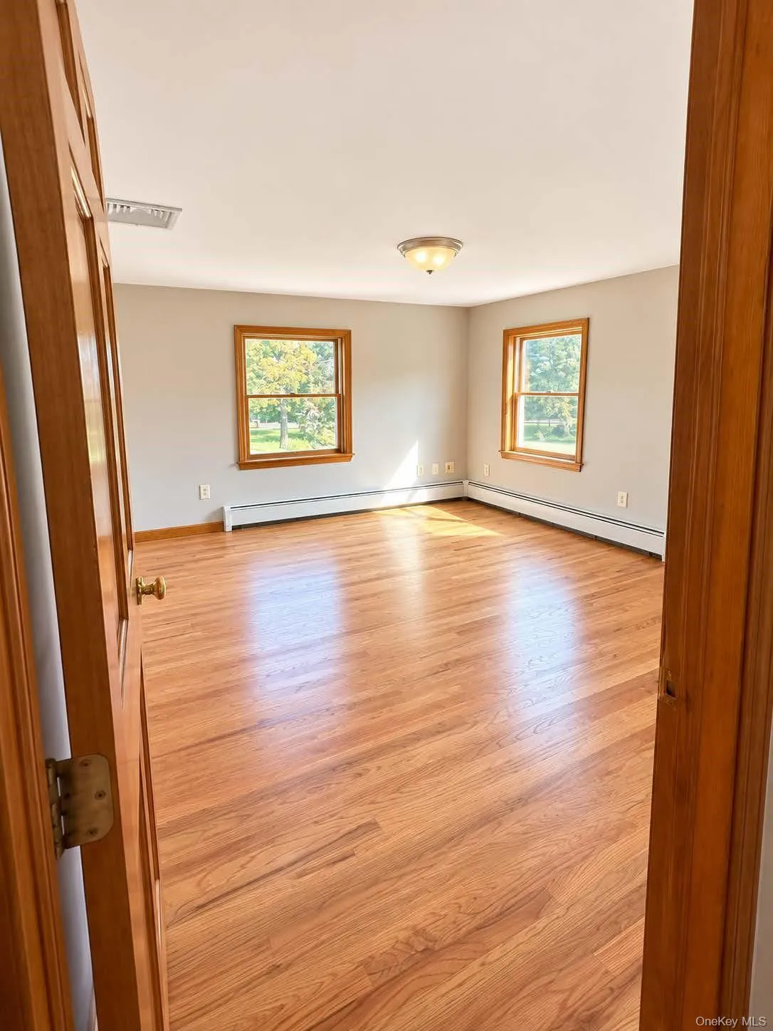 92 Crum Elbow Road, Hyde Park, NY, 4 Bedroom Bedrooms, 11 Room Rooms,2 BathroomBathrooms,Residential Lease,For Rent,Crum Elbow,0,1057892 92 Crum Elbow Road, Hyde Park, NY, 4 Bedroom Bedrooms, 11 Room Rooms,2 BathroomBathrooms,Residential Lease,For Rent,Crum Elbow,0,1057892