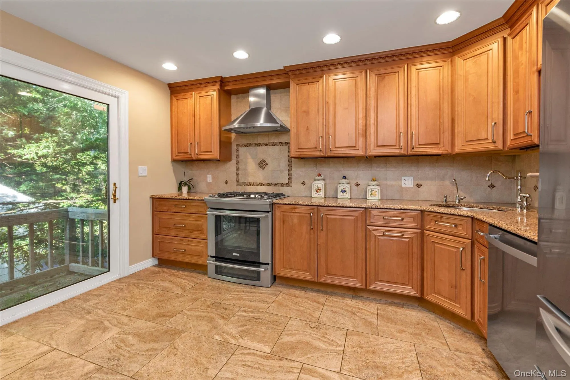 24 Summit Road, North Hempstead, NY, 5 Bedrooms Bedrooms, 9 Rooms Rooms,3 BathroomsBathrooms,Residential,For Rent,Summit,0,1057896 24 Summit Road, North Hempstead, NY, 5 Bedrooms Bedrooms, 9 Rooms Rooms,3 BathroomsBathrooms,Residential,For Rent,Summit,0,1057896