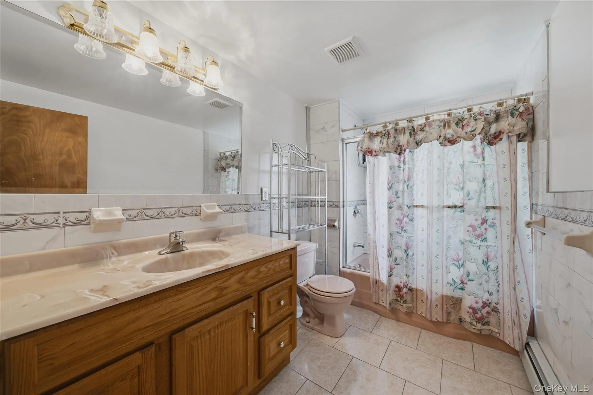 120-44 194th Street, New York, NY, 3 Bedrooms Bedrooms, 8 Rooms Rooms,3 BathroomsBathrooms,Residential,For Rent,194th,0,1057897 120-44 194th Street, New York, NY, 3 Bedrooms Bedrooms, 8 Rooms Rooms,3 BathroomsBathrooms,Residential,For Rent,194th,0,1057897