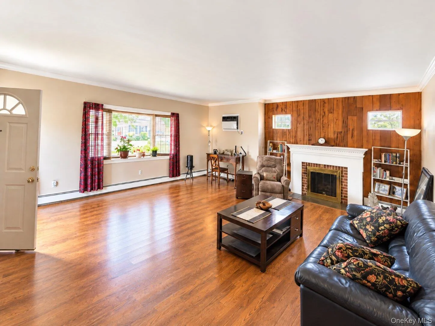 20 Munson Place, Hempstead, NY, 2 Bedrooms Bedrooms, 6 Rooms Rooms,1 BathroomBathrooms,Residential,For Rent,Munson,0,1057898 20 Munson Place, Hempstead, NY, 2 Bedrooms Bedrooms, 6 Rooms Rooms,1 BathroomBathrooms,Residential,For Rent,Munson,0,1057898