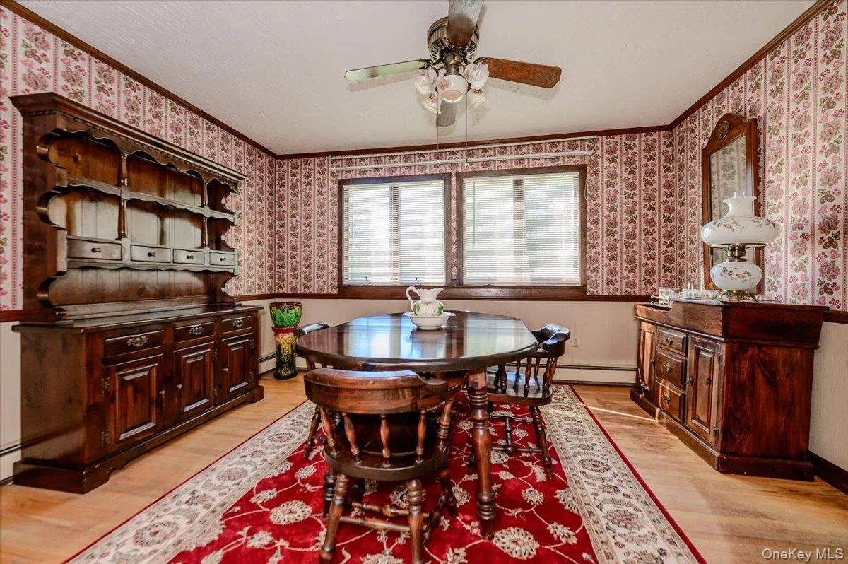 1924 Louis Kossuth Avenue, Islip, NY, 3 Bedrooms Bedrooms, 6 Rooms Rooms,2 BathroomsBathrooms,Residential,For Rent,Louis Kossuth,0,1057903 1924 Louis Kossuth Avenue, Islip, NY, 3 Bedrooms Bedrooms, 6 Rooms Rooms,2 BathroomsBathrooms,Residential,For Rent,Louis Kossuth,0,1057903