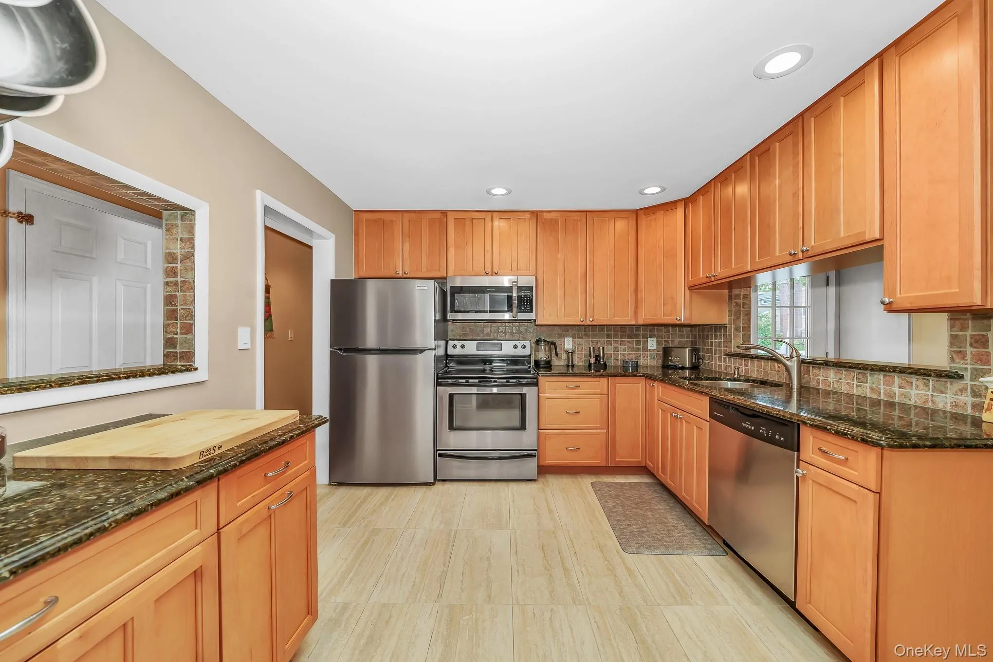 680 Harrison Avenue, Hempstead, NY, 3 Bedrooms Bedrooms, 6 Rooms Rooms,2 BathroomsBathrooms,Residential,For Rent,Harrison,0,1057914 680 Harrison Avenue, Hempstead, NY, 3 Bedrooms Bedrooms, 6 Rooms Rooms,2 BathroomsBathrooms,Residential,For Rent,Harrison,0,1057914