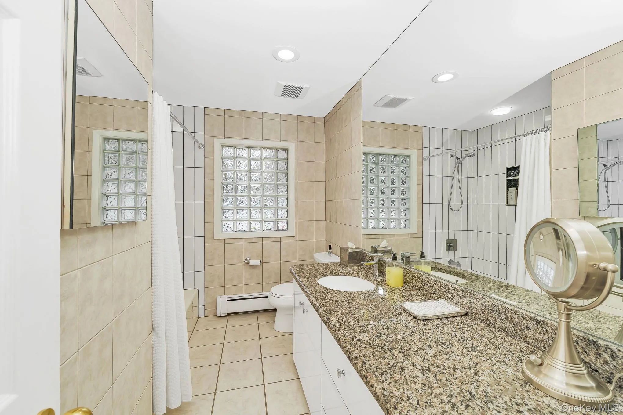 680 Harrison Avenue, Hempstead, NY, 3 Bedrooms Bedrooms, 6 Rooms Rooms,2 BathroomsBathrooms,Residential,For Rent,Harrison,0,1057914 680 Harrison Avenue, Hempstead, NY, 3 Bedrooms Bedrooms, 6 Rooms Rooms,2 BathroomsBathrooms,Residential,For Rent,Harrison,0,1057914