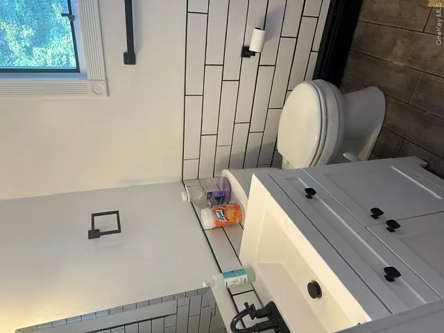 133 Marie Street, Babylon, NY, 2 Bedroom Bedrooms, 4 Room Rooms,1 BathroomBathrooms,Residential Lease,For Rent,Marie,0,1057919 133 Marie Street, Babylon, NY, 2 Bedroom Bedrooms, 4 Room Rooms,1 BathroomBathrooms,Residential Lease,For Rent,Marie,0,1057919