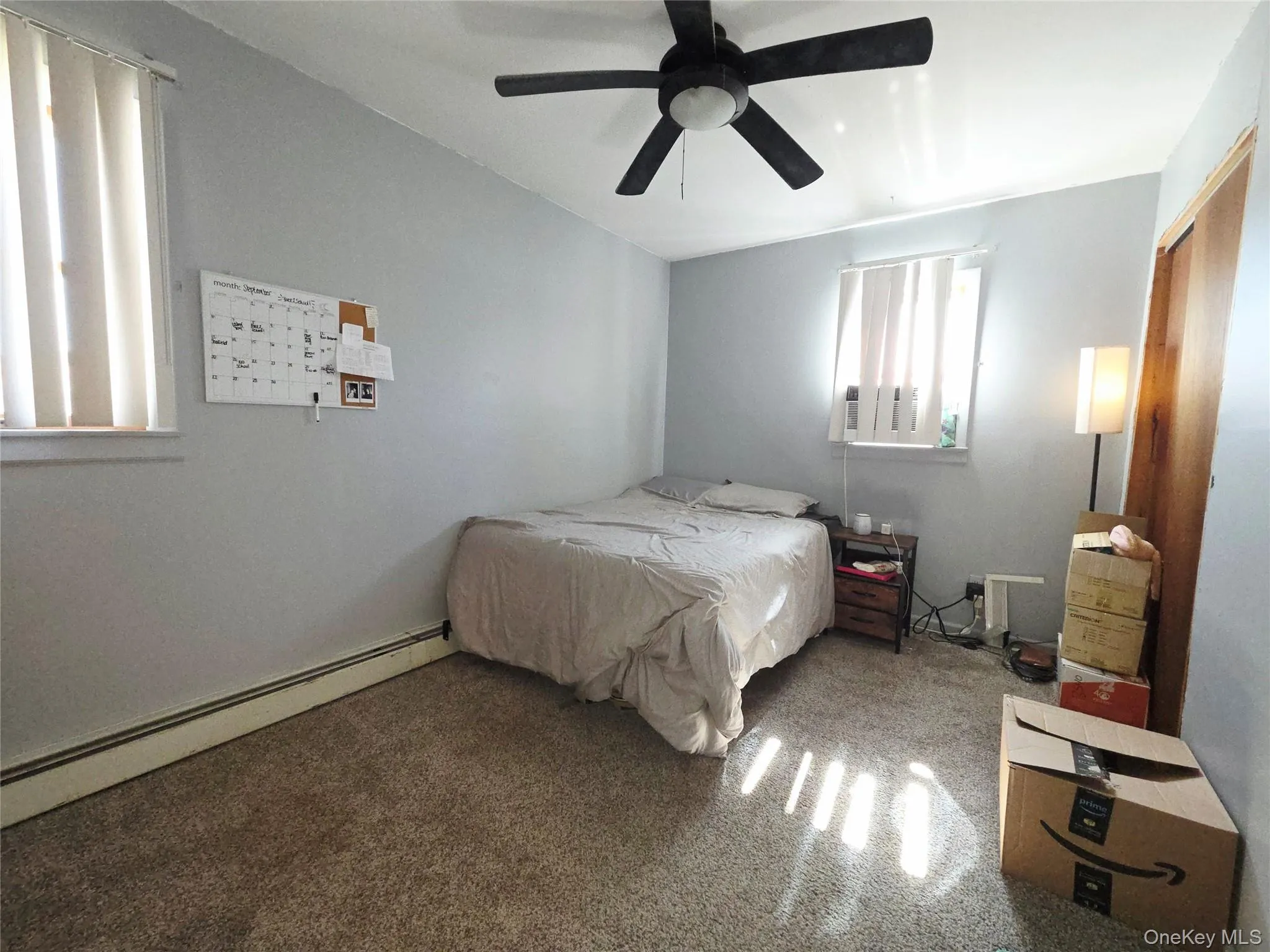 Nice size 2nd bedroom Nice size 2nd bedroom