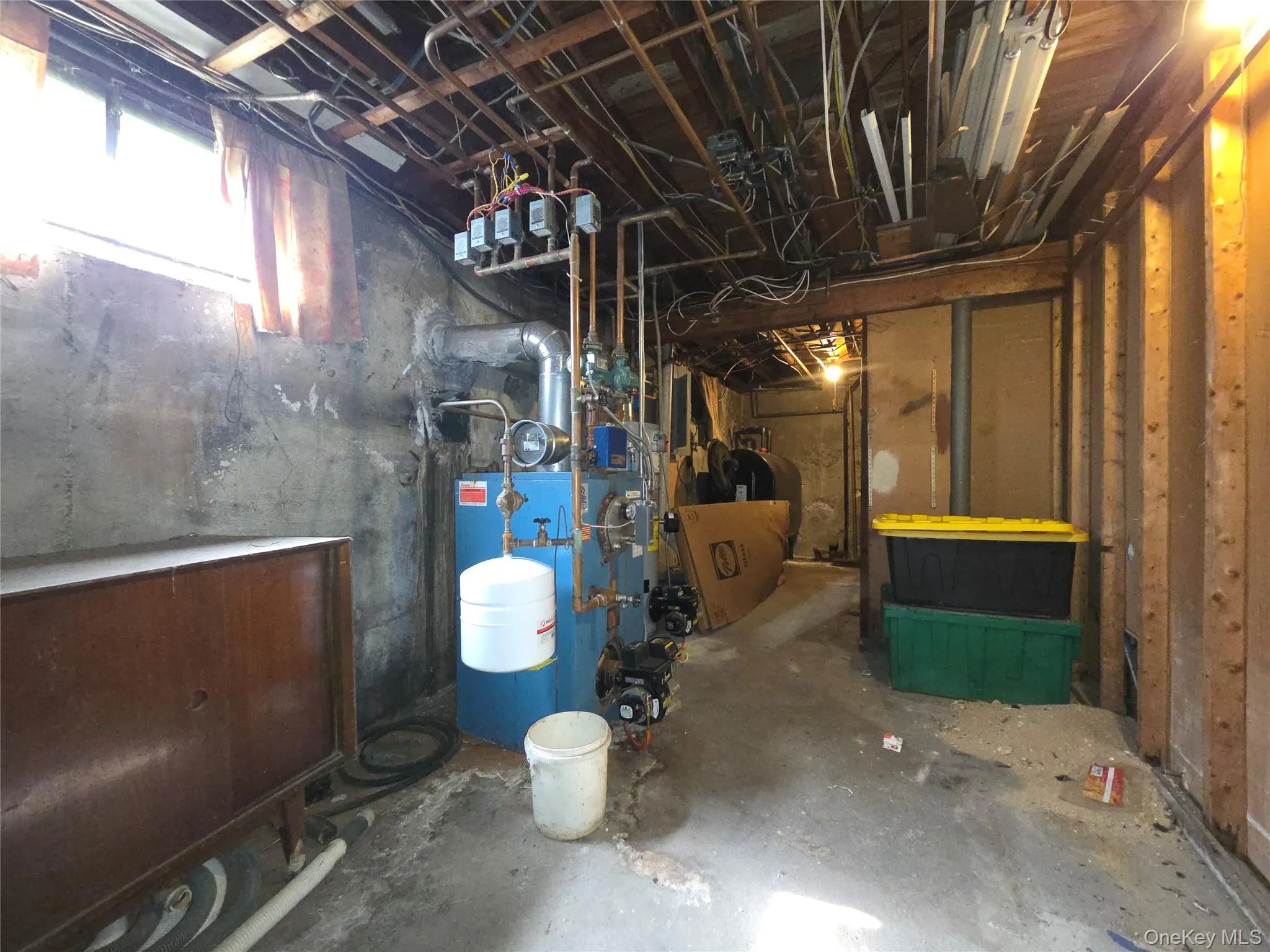 Oil burner motor was replaced and furnace maintained Oil burner motor was replaced and furnace maintained