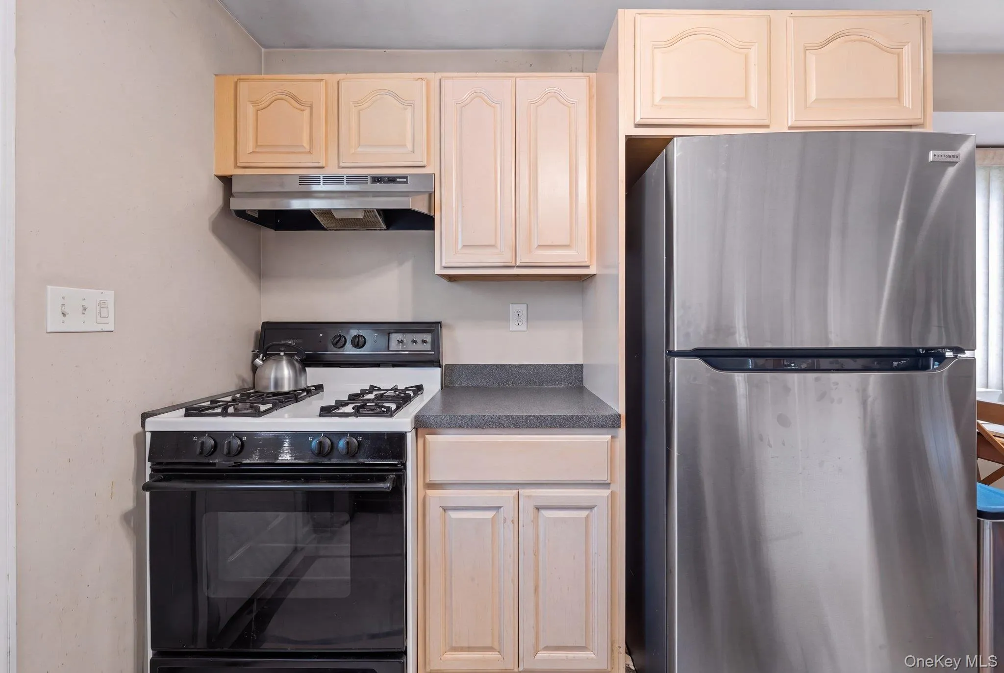 3866 Drake Street, Hempstead, NY, 3 Bedrooms Bedrooms, 6 Rooms Rooms,1 BathroomBathrooms,Residential,For Rent,Drake,0,1057928 3866 Drake Street, Hempstead, NY, 3 Bedrooms Bedrooms, 6 Rooms Rooms,1 BathroomBathrooms,Residential,For Rent,Drake,0,1057928