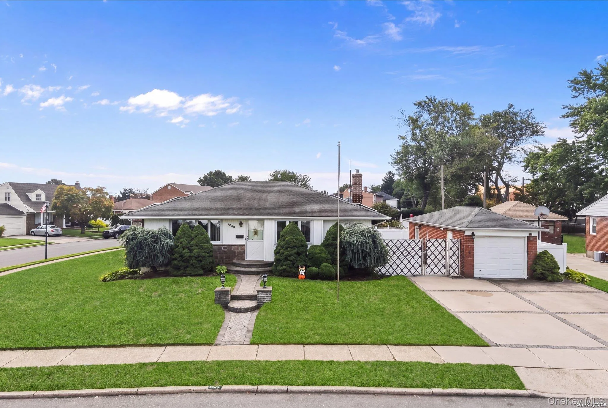 3866 Drake Street, Hempstead, NY, 3 Bedrooms Bedrooms, 6 Rooms Rooms,1 BathroomBathrooms,Residential,For Rent,Drake,0,1057928 3866 Drake Street, Hempstead, NY, 3 Bedrooms Bedrooms, 6 Rooms Rooms,1 BathroomBathrooms,Residential,For Rent,Drake,0,1057928
