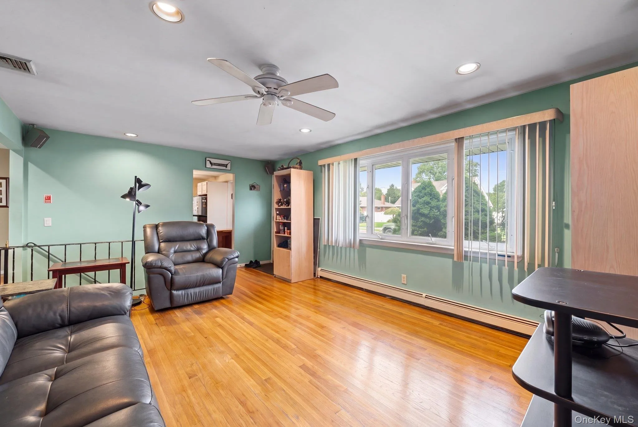 3866 Drake Street, Hempstead, NY, 3 Bedrooms Bedrooms, 6 Rooms Rooms,1 BathroomBathrooms,Residential,For Rent,Drake,0,1057928 3866 Drake Street, Hempstead, NY, 3 Bedrooms Bedrooms, 6 Rooms Rooms,1 BathroomBathrooms,Residential,For Rent,Drake,0,1057928