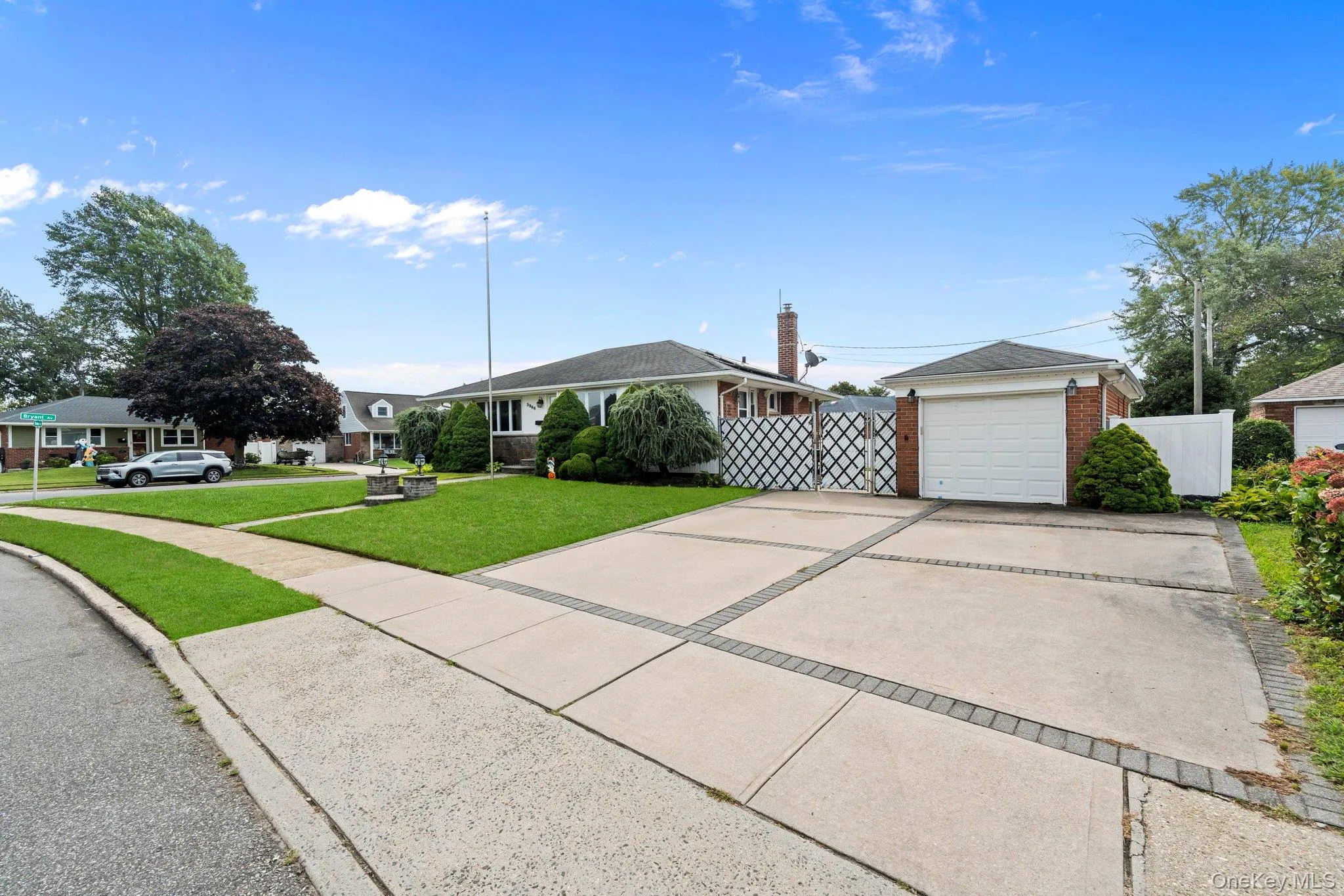 3866 Drake Street, Hempstead, NY, 3 Bedrooms Bedrooms, 6 Rooms Rooms,1 BathroomBathrooms,Residential,For Rent,Drake,0,1057928 3866 Drake Street, Hempstead, NY, 3 Bedrooms Bedrooms, 6 Rooms Rooms,1 BathroomBathrooms,Residential,For Rent,Drake,0,1057928
