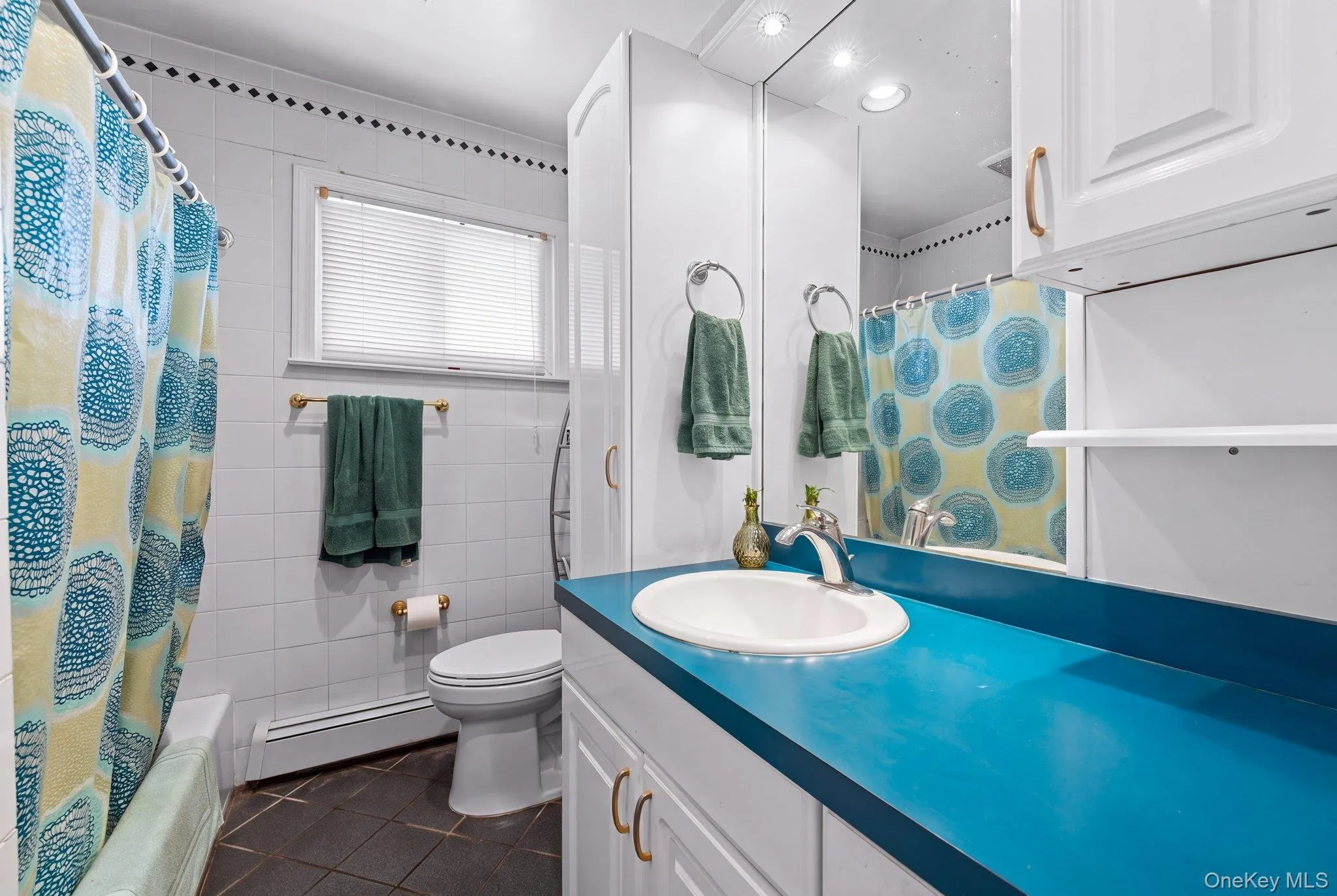 3866 Drake Street, Hempstead, NY, 3 Bedrooms Bedrooms, 6 Rooms Rooms,1 BathroomBathrooms,Residential,For Rent,Drake,0,1057928 3866 Drake Street, Hempstead, NY, 3 Bedrooms Bedrooms, 6 Rooms Rooms,1 BathroomBathrooms,Residential,For Rent,Drake,0,1057928