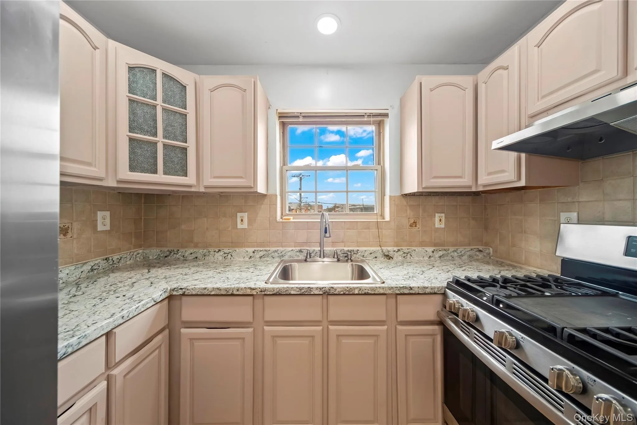 12689 Flatlands Avenue, New York, NY, 3 Bedroom Bedrooms, 7 Room Rooms,2 BathroomBathrooms,Residential Lease,For Rent,Flatlands,0,1057932 12689 Flatlands Avenue, New York, NY, 3 Bedroom Bedrooms, 7 Room Rooms,2 BathroomBathrooms,Residential Lease,For Rent,Flatlands,0,1057932