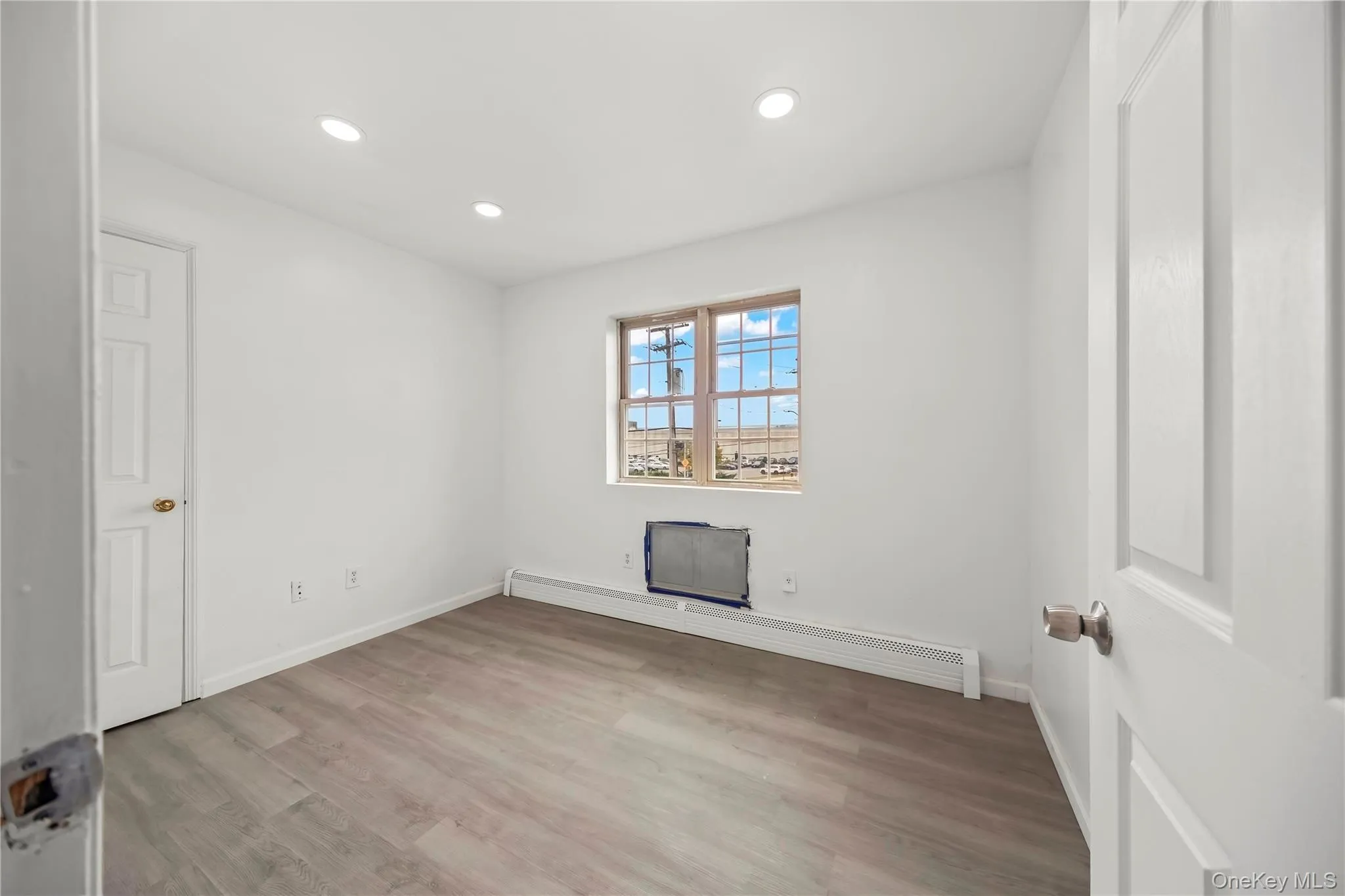 12689 Flatlands Avenue, New York, NY, 3 Bedroom Bedrooms, 7 Room Rooms,2 BathroomBathrooms,Residential Lease,For Rent,Flatlands,0,1057932 12689 Flatlands Avenue, New York, NY, 3 Bedroom Bedrooms, 7 Room Rooms,2 BathroomBathrooms,Residential Lease,For Rent,Flatlands,0,1057932