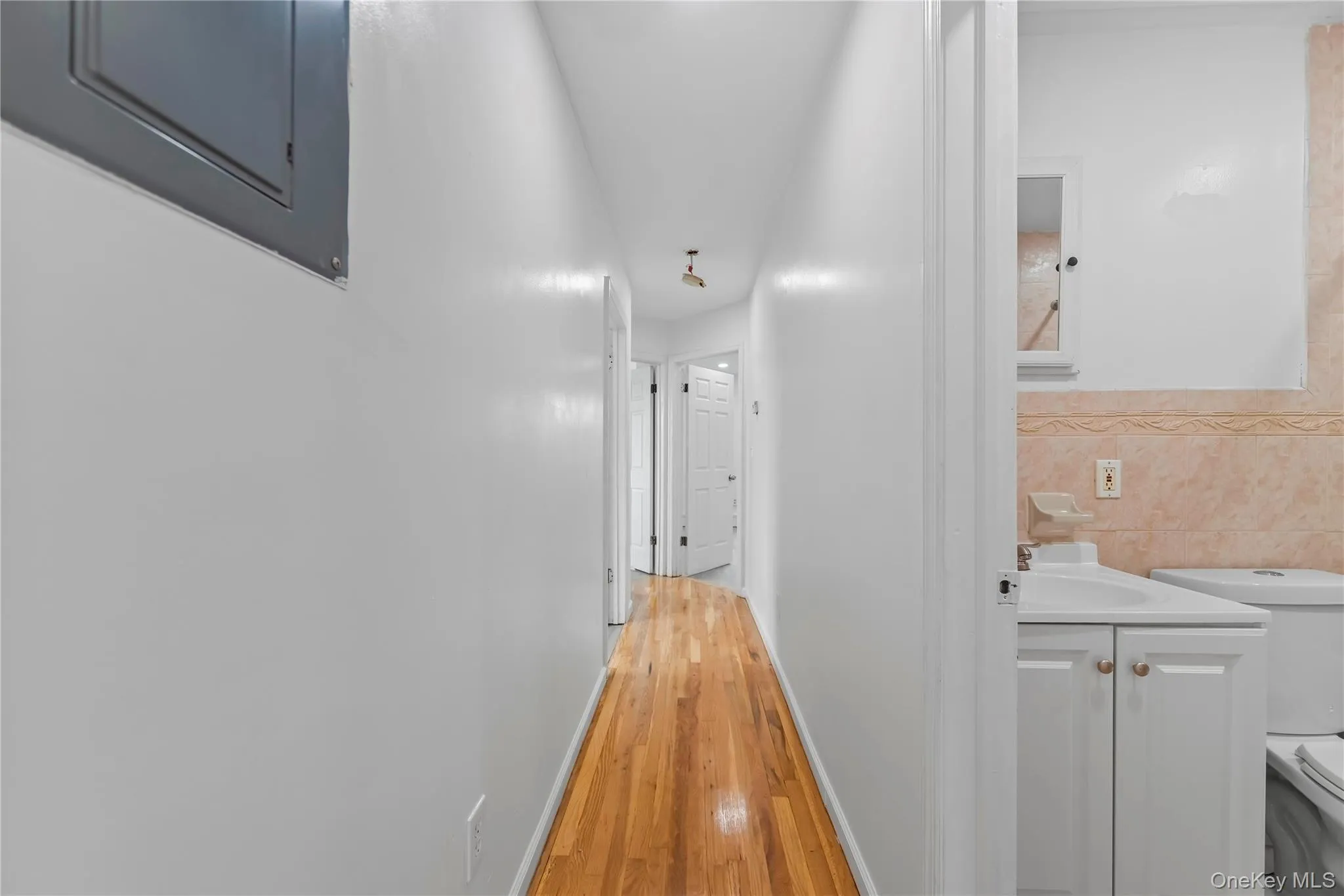 12689 Flatlands Avenue, New York, NY, 3 Bedroom Bedrooms, 7 Room Rooms,2 BathroomBathrooms,Residential Lease,For Rent,Flatlands,0,1057932 12689 Flatlands Avenue, New York, NY, 3 Bedroom Bedrooms, 7 Room Rooms,2 BathroomBathrooms,Residential Lease,For Rent,Flatlands,0,1057932