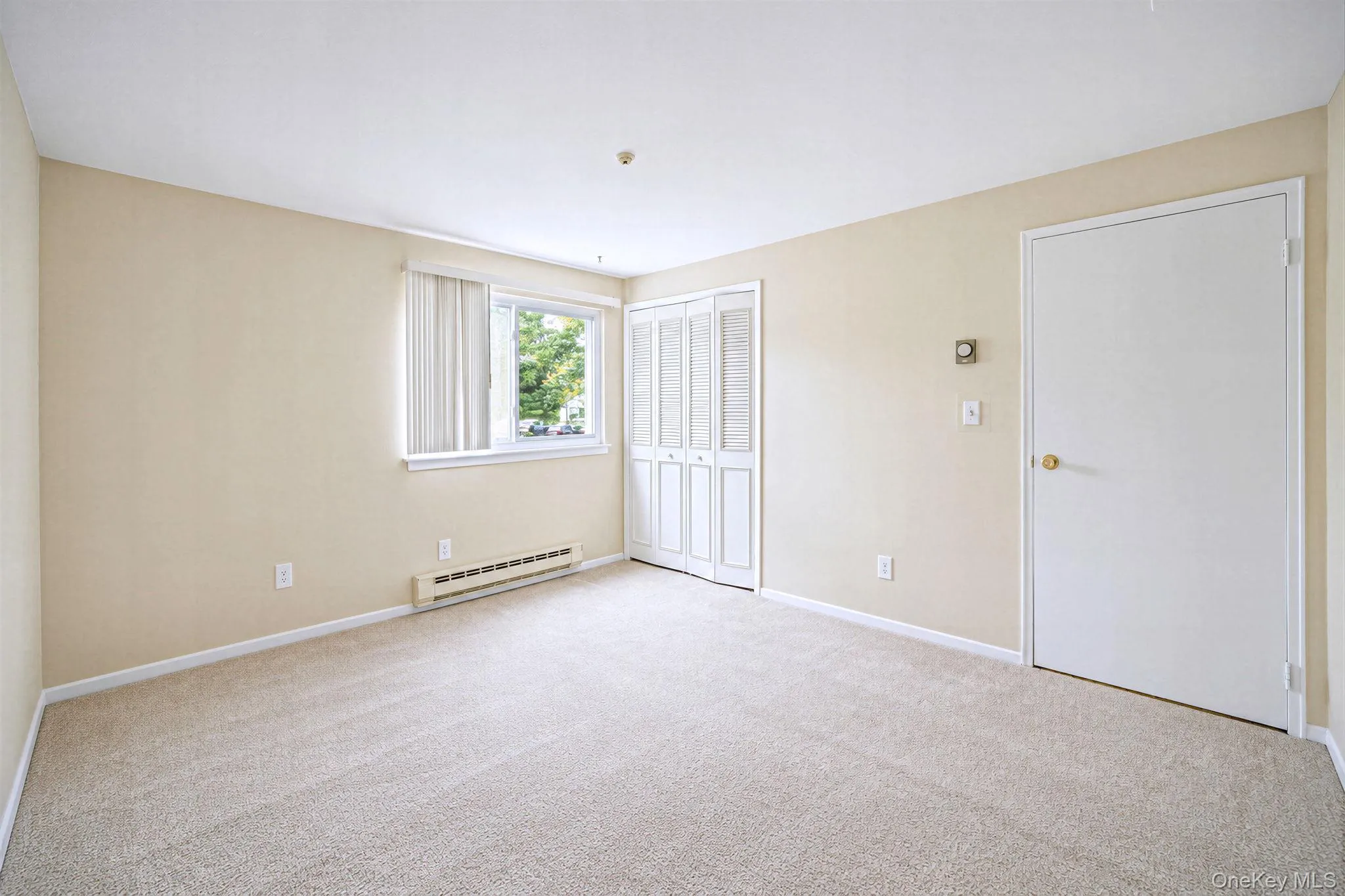 14 Petersburg Court, Brookhaven, NY, 3 Bedrooms Bedrooms, 6 Rooms Rooms,1 BathroomBathrooms,Residential,For Rent,Petersburg,0,1057934 14 Petersburg Court, Brookhaven, NY, 3 Bedrooms Bedrooms, 6 Rooms Rooms,1 BathroomBathrooms,Residential,For Rent,Petersburg,0,1057934