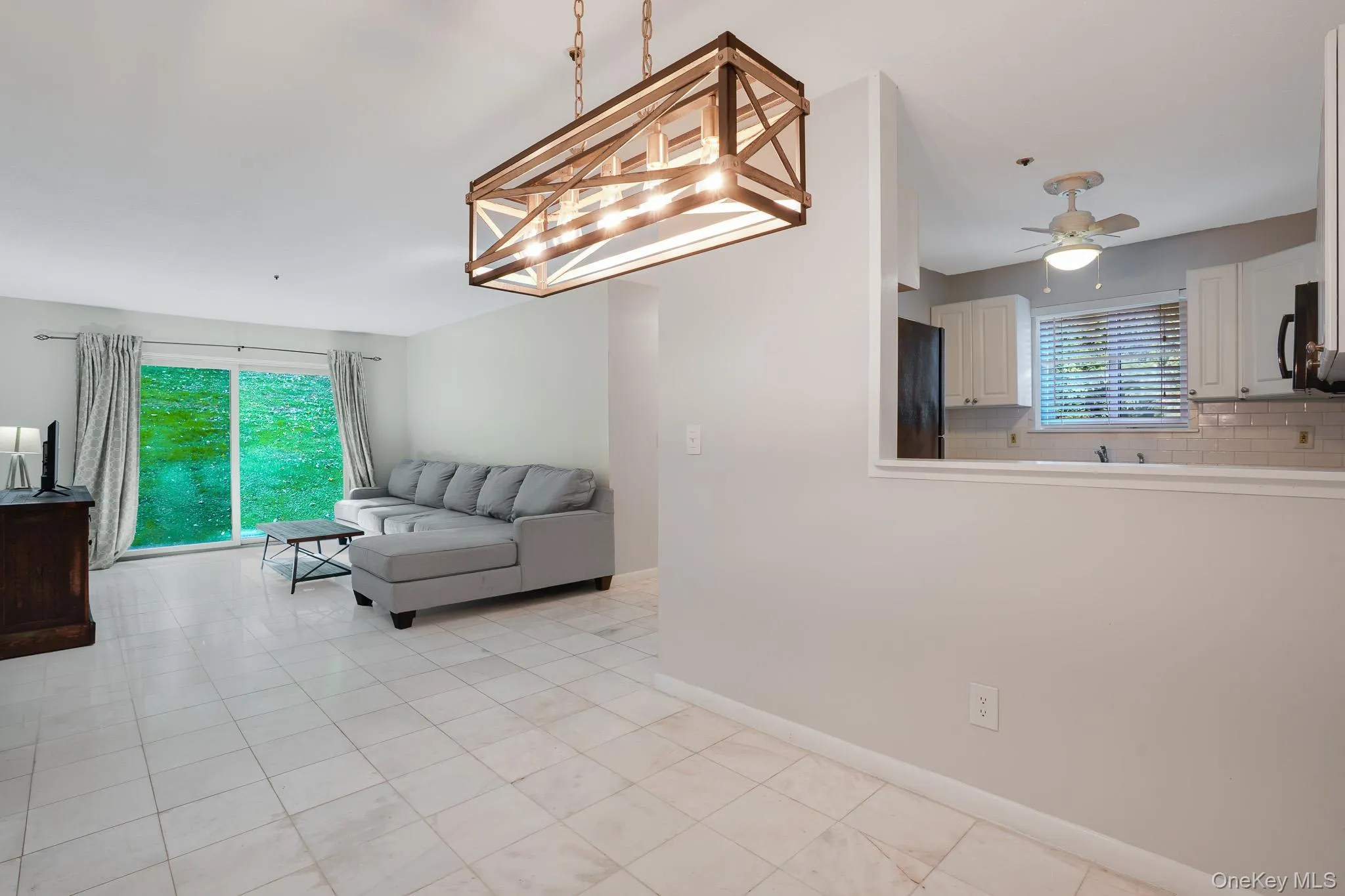 Dining Room-Kitchen- Living Room Dining Room-Kitchen- Living Room