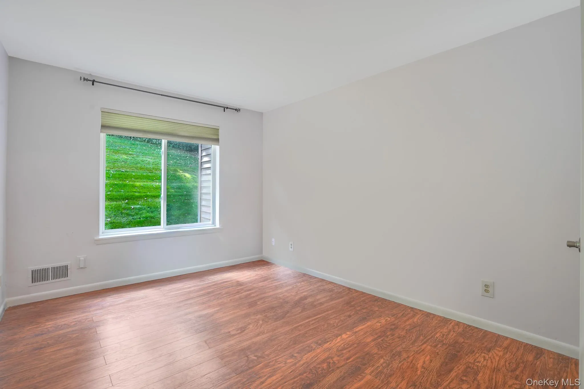 22 Cedar Pond Lane, Cortlandt, NY, 2 Bedroom Bedrooms, 5 Room Rooms,2 BathroomBathrooms,Residential Lease,For Rent,Cedar Pond,0,1057940 22 Cedar Pond Lane, Cortlandt, NY, 2 Bedroom Bedrooms, 5 Room Rooms,2 BathroomBathrooms,Residential Lease,For Rent,Cedar Pond,0,1057940