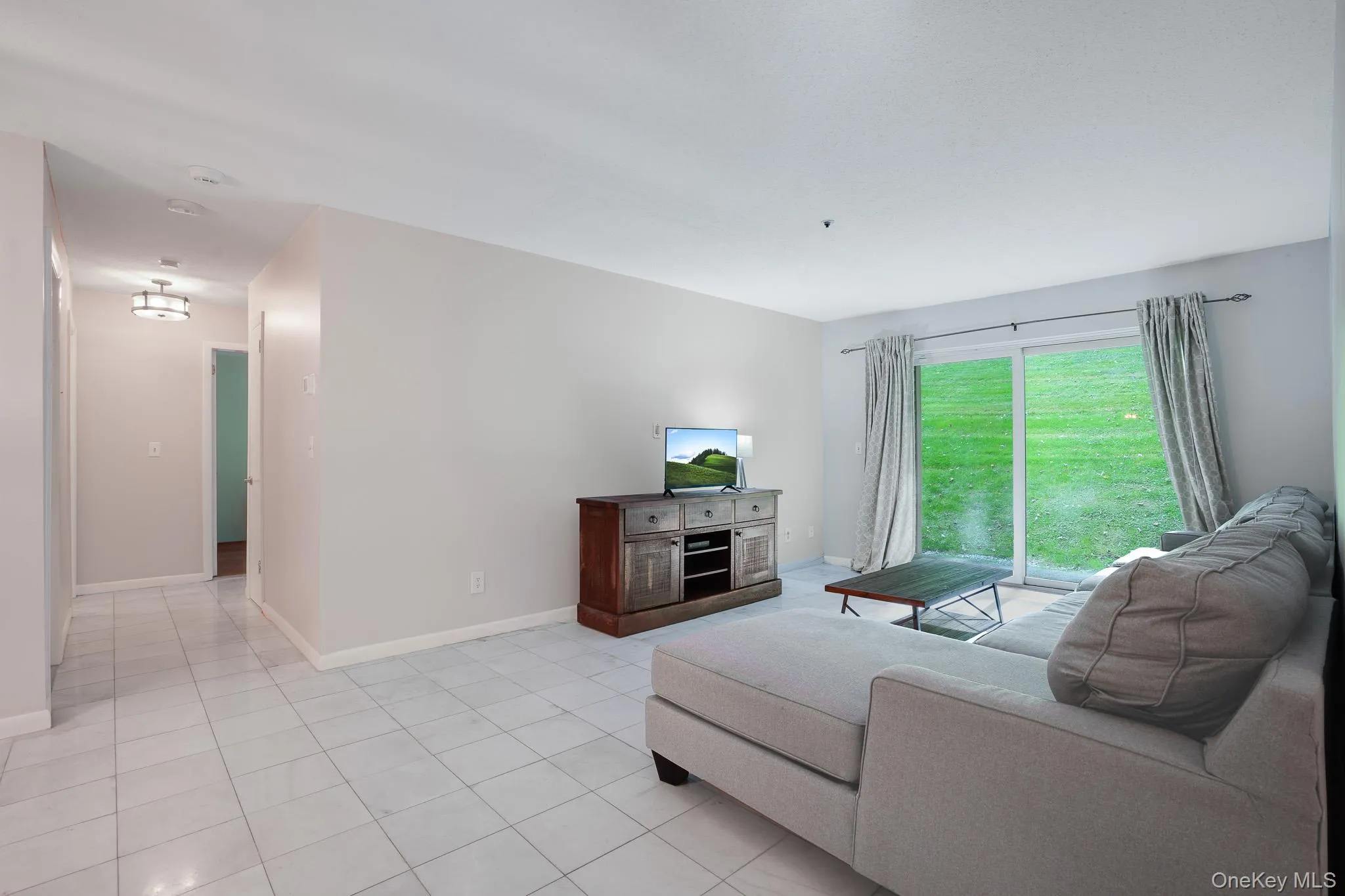 22 Cedar Pond Lane, Cortlandt, NY, 2 Bedroom Bedrooms, 5 Room Rooms,2 BathroomBathrooms,Residential Lease,For Rent,Cedar Pond,0,1057940 22 Cedar Pond Lane, Cortlandt, NY, 2 Bedroom Bedrooms, 5 Room Rooms,2 BathroomBathrooms,Residential Lease,For Rent,Cedar Pond,0,1057940