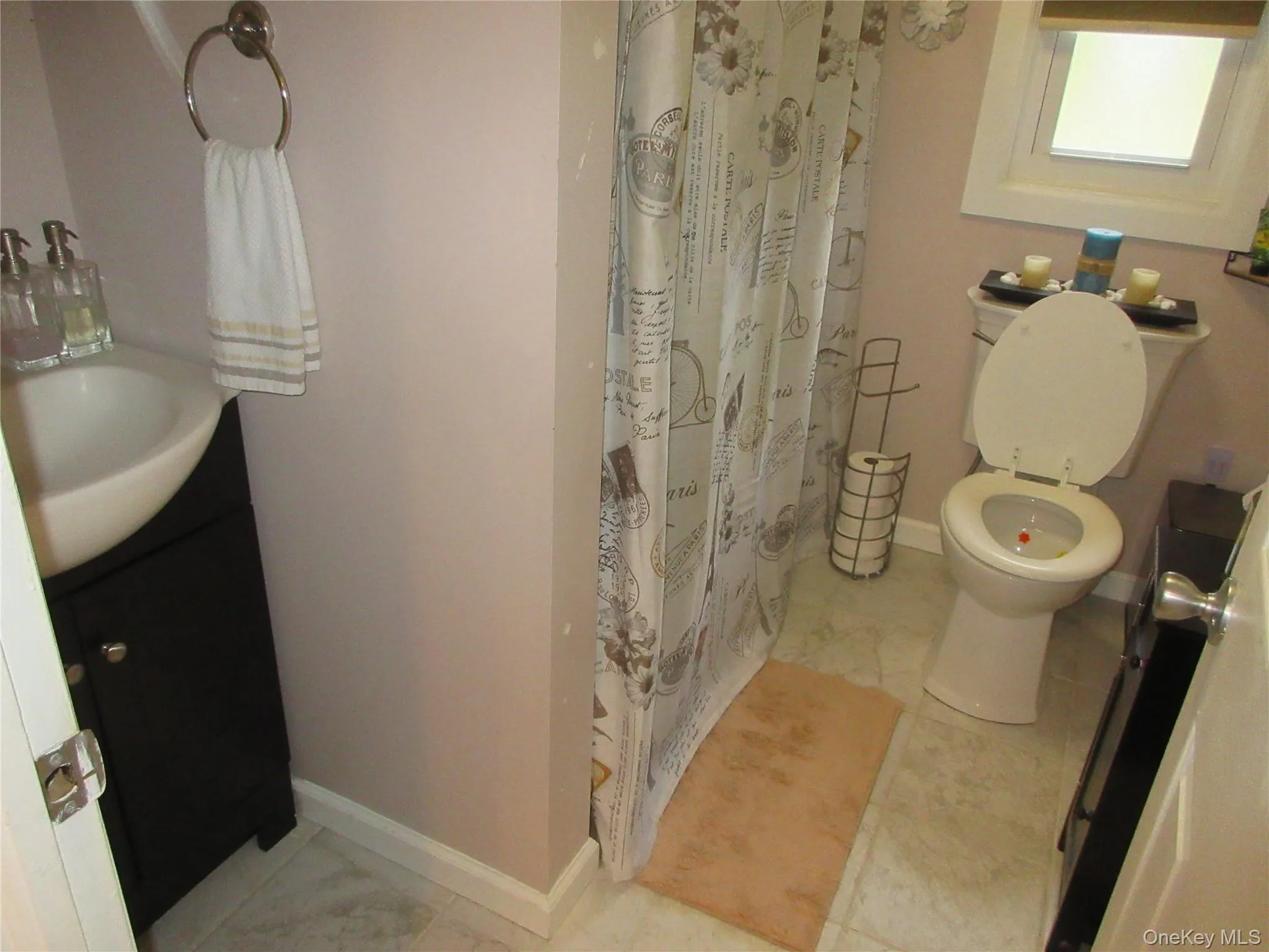 51 Overhill Road, Middletown, NY, 3 Bedrooms Bedrooms, 7 Rooms Rooms,1 BathroomBathrooms,Residential,For Rent,Overhill,0,1057947 51 Overhill Road, Middletown, NY, 3 Bedrooms Bedrooms, 7 Rooms Rooms,1 BathroomBathrooms,Residential,For Rent,Overhill,0,1057947