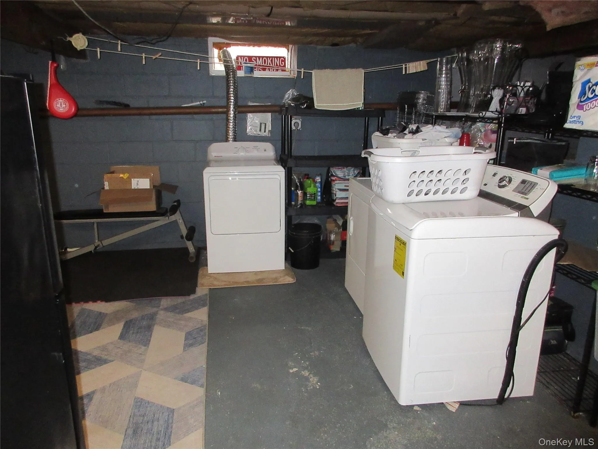 51 Overhill Road, Middletown, NY, 3 Bedrooms Bedrooms, 7 Rooms Rooms,1 BathroomBathrooms,Residential,For Rent,Overhill,0,1057947 51 Overhill Road, Middletown, NY, 3 Bedrooms Bedrooms, 7 Rooms Rooms,1 BathroomBathrooms,Residential,For Rent,Overhill,0,1057947