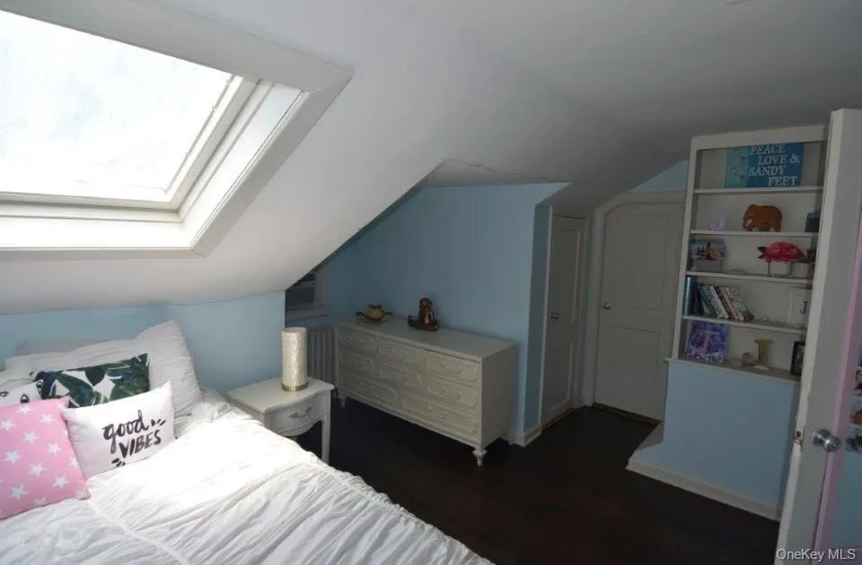36 Trenton Avenue, Hempstead, NY, 4 Bedrooms Bedrooms, 9 Rooms Rooms,3 BathroomsBathrooms,Residential Lease,For Rent,Trenton,0,1057949 36 Trenton Avenue, Hempstead, NY, 4 Bedrooms Bedrooms, 9 Rooms Rooms,3 BathroomsBathrooms,Residential Lease,For Rent,Trenton,0,1057949