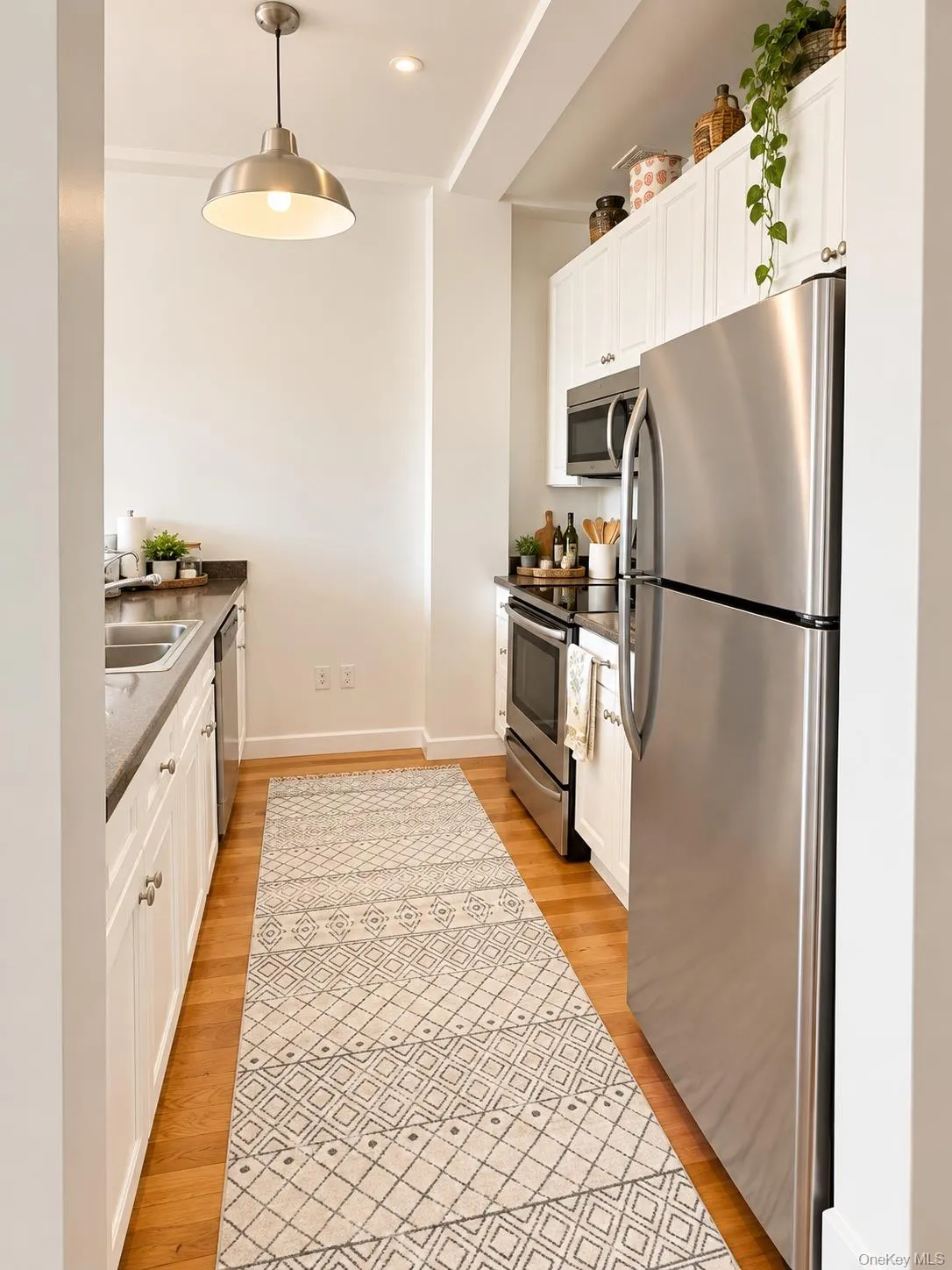 135 Main Street, Ossining, NY, 1 Bedroom Bedrooms, 3 Rooms Rooms,1 BathroomBathrooms,Residential,For Rent,Main,0,1057950 135 Main Street, Ossining, NY, 1 Bedroom Bedrooms, 3 Rooms Rooms,1 BathroomBathrooms,Residential,For Rent,Main,0,1057950