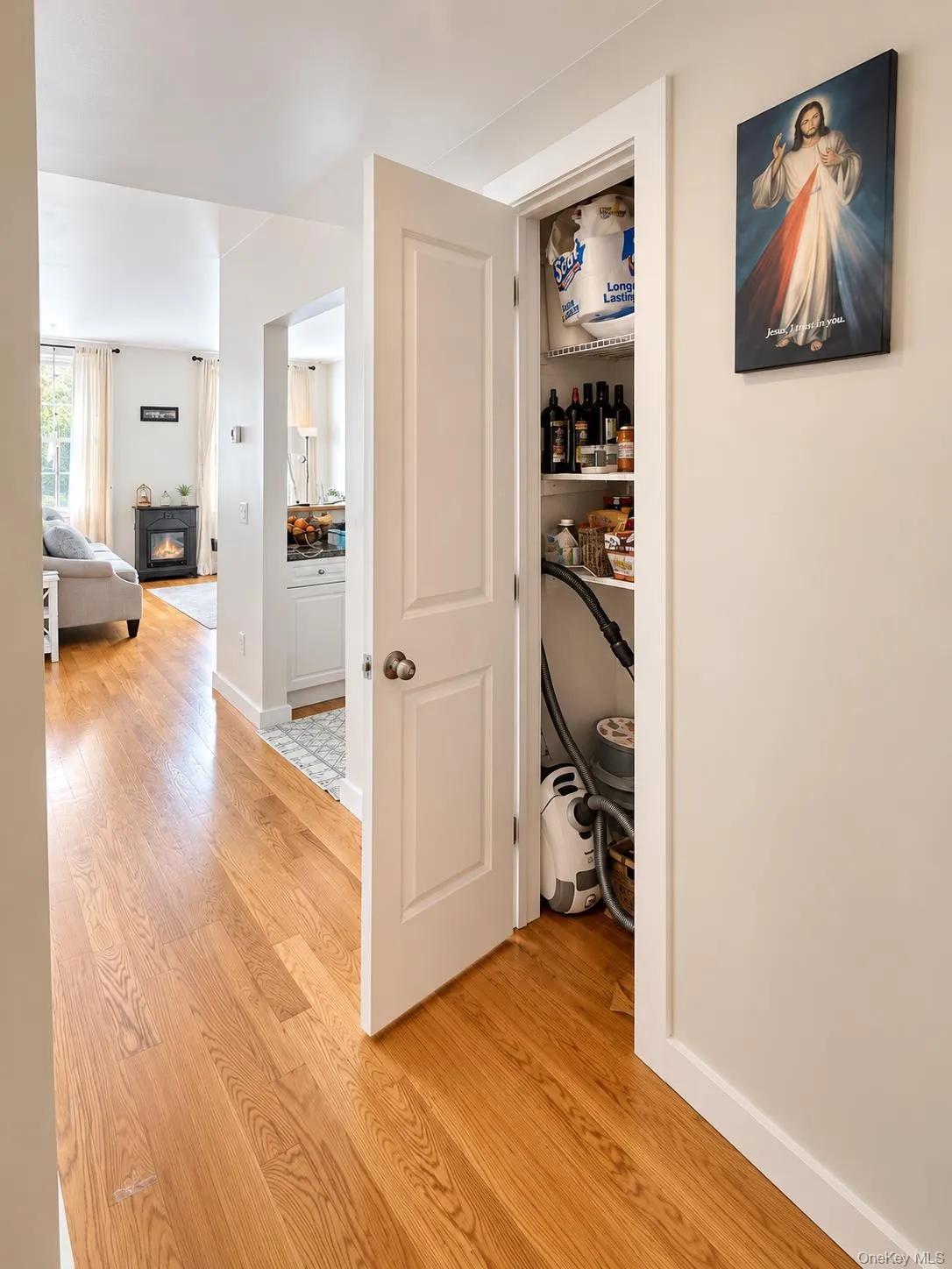 135 Main Street, Ossining, NY, 1 Bedroom Bedrooms, 3 Rooms Rooms,1 BathroomBathrooms,Residential,For Rent,Main,0,1057950 135 Main Street, Ossining, NY, 1 Bedroom Bedrooms, 3 Rooms Rooms,1 BathroomBathrooms,Residential,For Rent,Main,0,1057950
