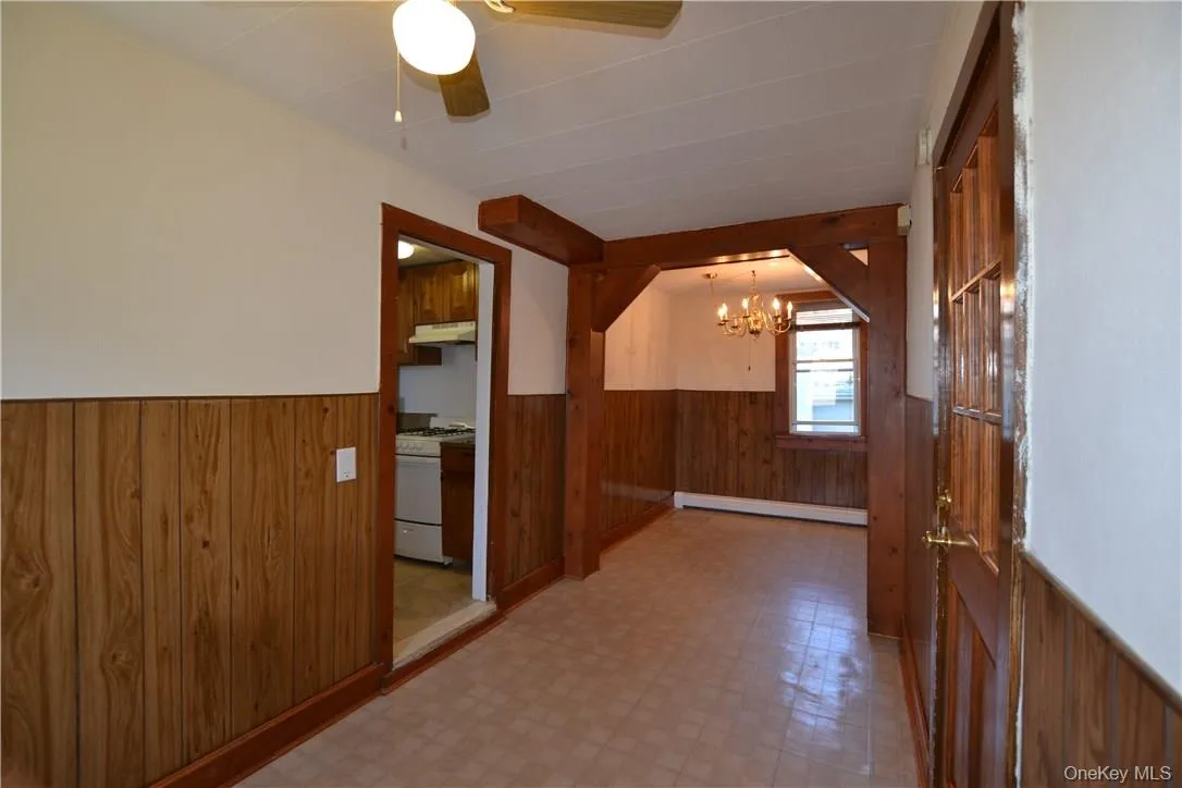 Large front room can accommodate dining table and still have space for an office area, etc... Large front room can accommodate dining table and still have space for an office area, etc...