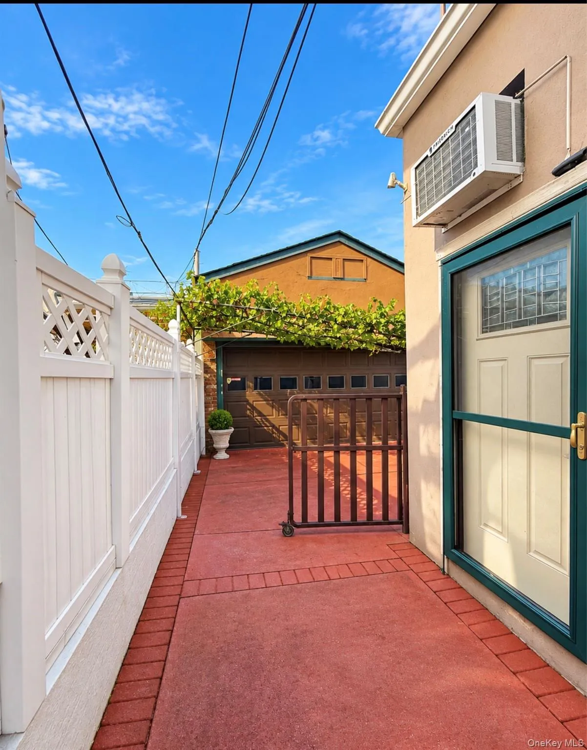 7808 64th Place, New York, NY, 3 Bedrooms Bedrooms, 12 Rooms Rooms,2 BathroomsBathrooms,Residential,For Rent,64th,0,1057959 7808 64th Place, New York, NY, 3 Bedrooms Bedrooms, 12 Rooms Rooms,2 BathroomsBathrooms,Residential,For Rent,64th,0,1057959