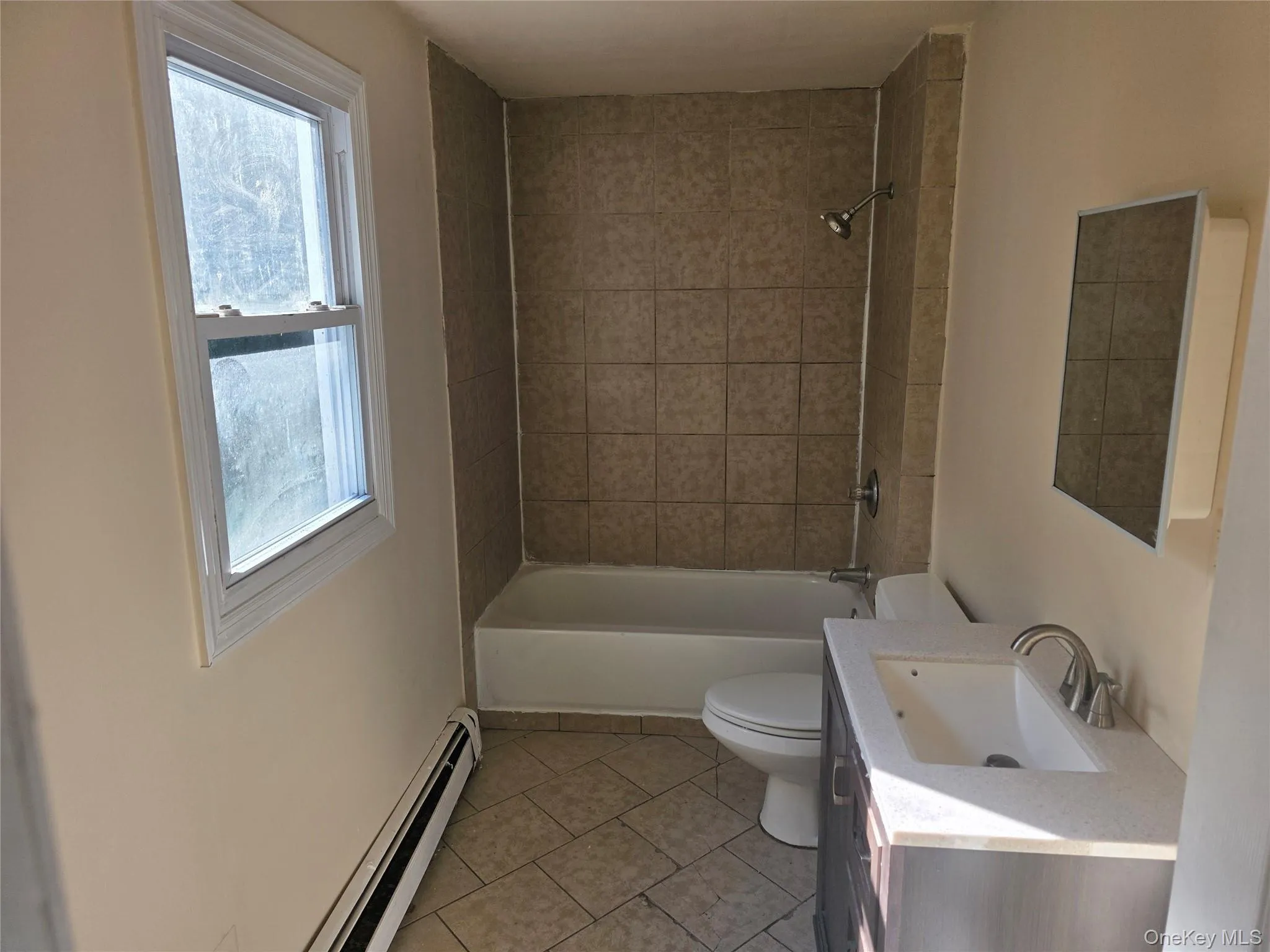 127 Parmenter Street, Newburgh (city), NY, 2 Bedrooms Bedrooms, 5 Rooms Rooms,1 BathroomBathrooms,Residential Lease,For Rent,Parmenter,0,1057962 127 Parmenter Street, Newburgh (city), NY, 2 Bedrooms Bedrooms, 5 Rooms Rooms,1 BathroomBathrooms,Residential Lease,For Rent,Parmenter,0,1057962