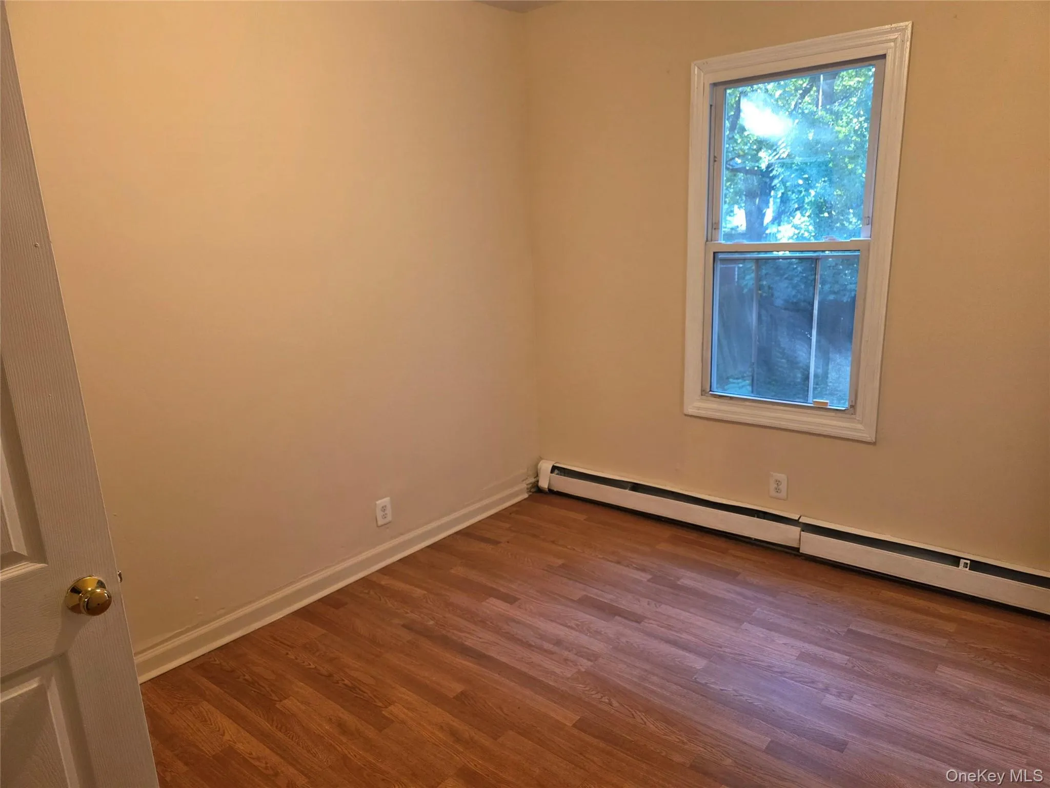 127 Parmenter Street, Newburgh (city), NY, 2 Bedrooms Bedrooms, 5 Rooms Rooms,1 BathroomBathrooms,Residential Lease,For Rent,Parmenter,0,1057962 127 Parmenter Street, Newburgh (city), NY, 2 Bedrooms Bedrooms, 5 Rooms Rooms,1 BathroomBathrooms,Residential Lease,For Rent,Parmenter,0,1057962