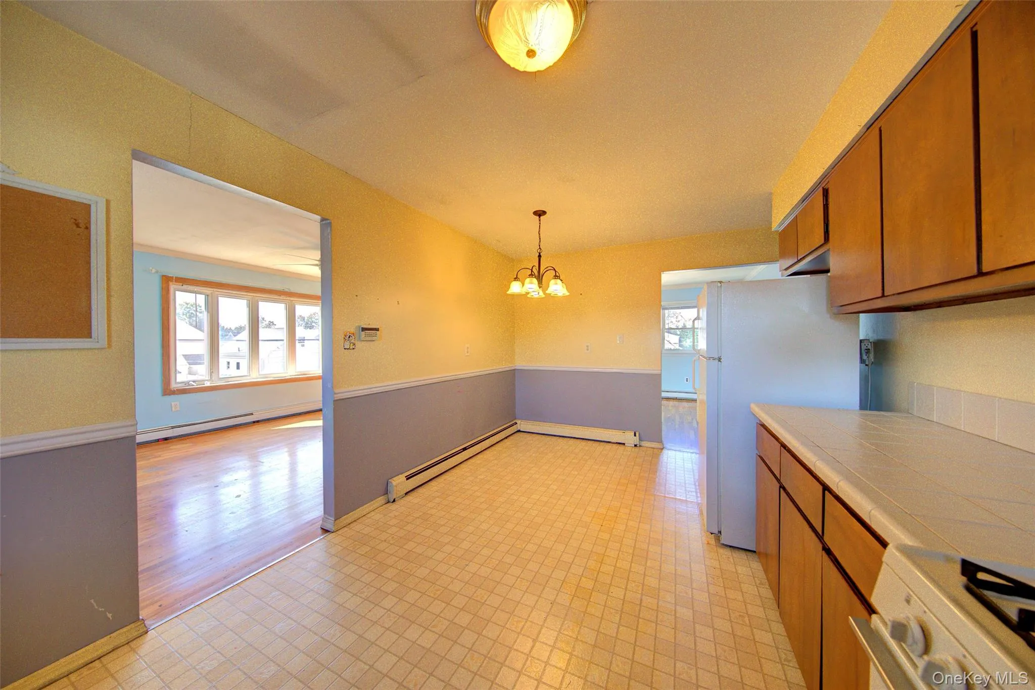 870 Garfield Street, Hempstead, NY, 3 Bedroom Bedrooms, 6 Room Rooms,2 BathroomBathrooms,Residential Lease,For Rent,Garfield,0,1057976 870 Garfield Street, Hempstead, NY, 3 Bedroom Bedrooms, 6 Room Rooms,2 BathroomBathrooms,Residential Lease,For Rent,Garfield,0,1057976