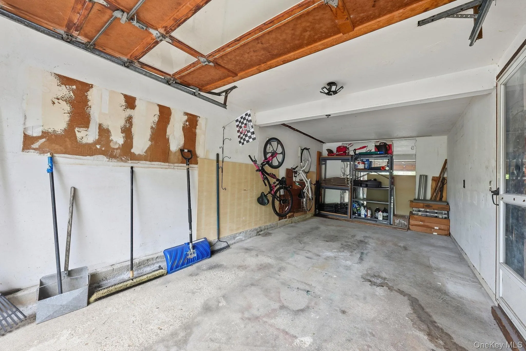 295 Depot Road, Huntington, NY, 3 Bedrooms Bedrooms, 7 Rooms Rooms,2 BathroomsBathrooms,Residential,For Rent,Depot,0,1057978 295 Depot Road, Huntington, NY, 3 Bedrooms Bedrooms, 7 Rooms Rooms,2 BathroomsBathrooms,Residential,For Rent,Depot,0,1057978