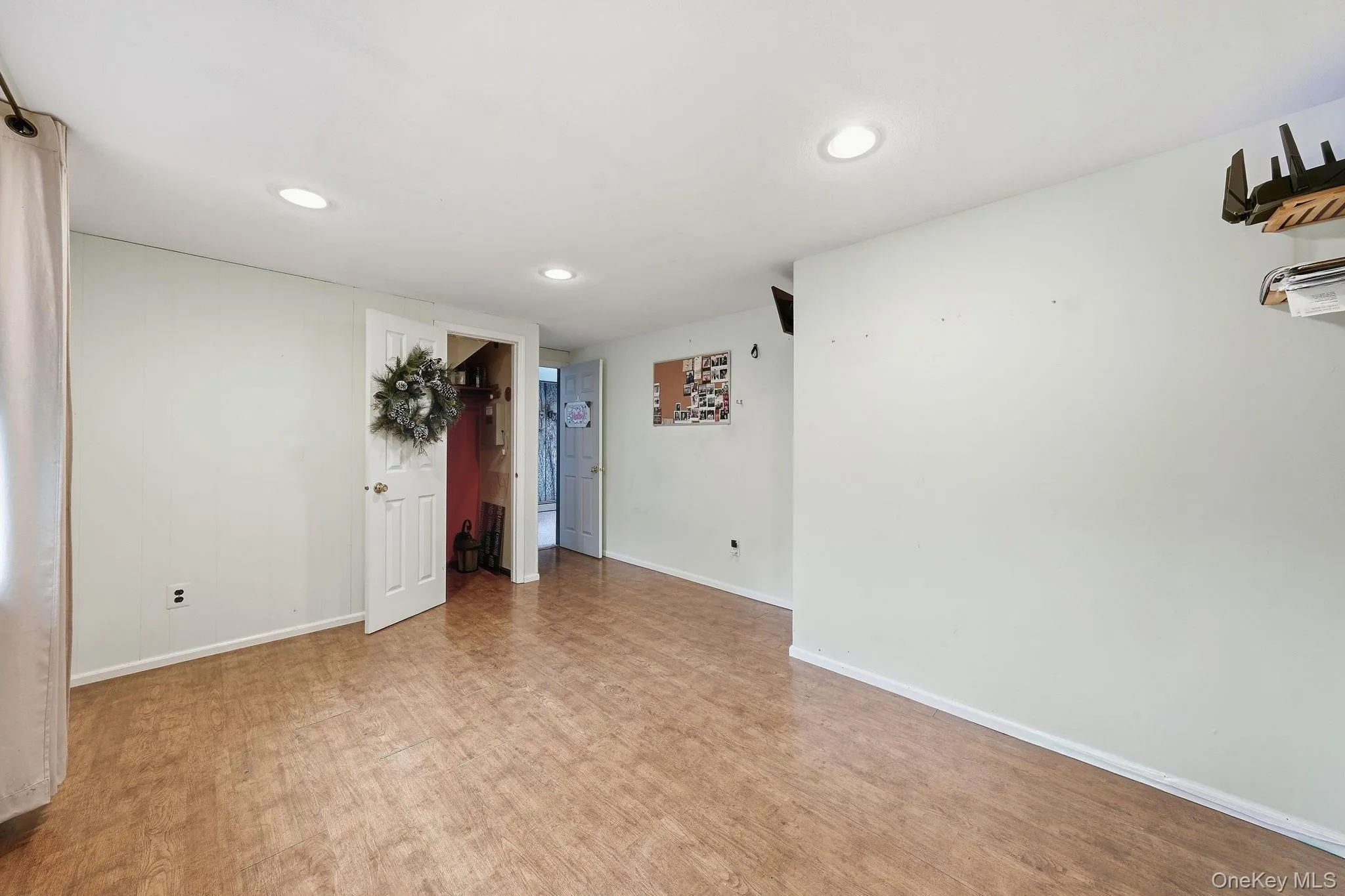 295 Depot Road, Huntington, NY, 3 Bedrooms Bedrooms, 7 Rooms Rooms,2 BathroomsBathrooms,Residential,For Rent,Depot,0,1057978 295 Depot Road, Huntington, NY, 3 Bedrooms Bedrooms, 7 Rooms Rooms,2 BathroomsBathrooms,Residential,For Rent,Depot,0,1057978