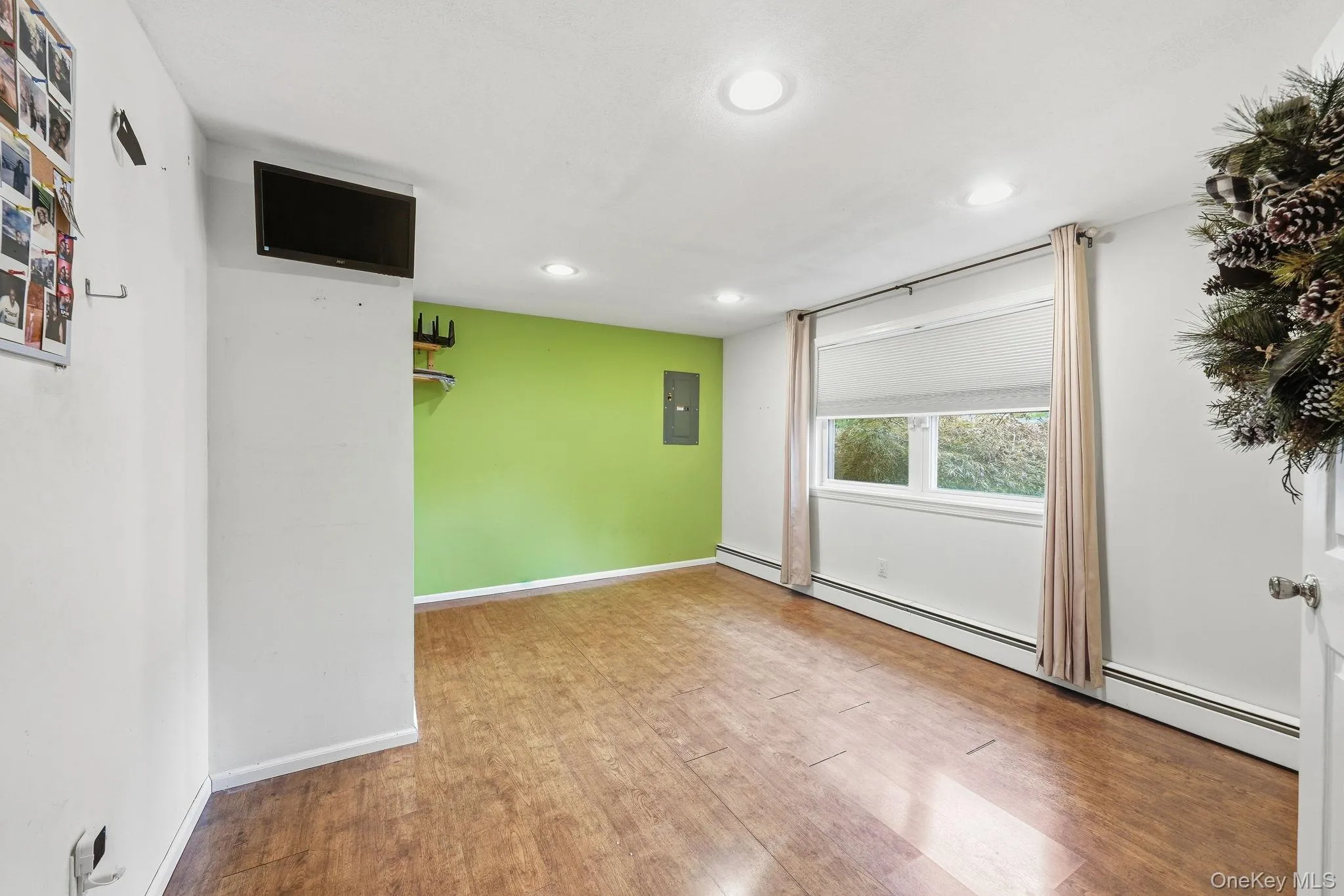 295 Depot Road, Huntington, NY, 3 Bedrooms Bedrooms, 7 Rooms Rooms,2 BathroomsBathrooms,Residential,For Rent,Depot,0,1057978 295 Depot Road, Huntington, NY, 3 Bedrooms Bedrooms, 7 Rooms Rooms,2 BathroomsBathrooms,Residential,For Rent,Depot,0,1057978