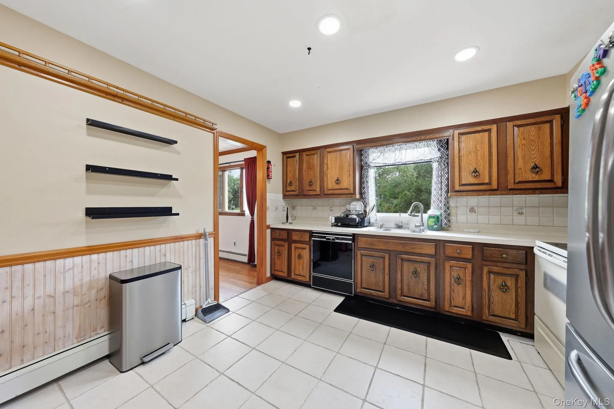 295 Depot Road, Huntington, NY, 3 Bedrooms Bedrooms, 7 Rooms Rooms,2 BathroomsBathrooms,Residential,For Rent,Depot,0,1057978 295 Depot Road, Huntington, NY, 3 Bedrooms Bedrooms, 7 Rooms Rooms,2 BathroomsBathrooms,Residential,For Rent,Depot,0,1057978