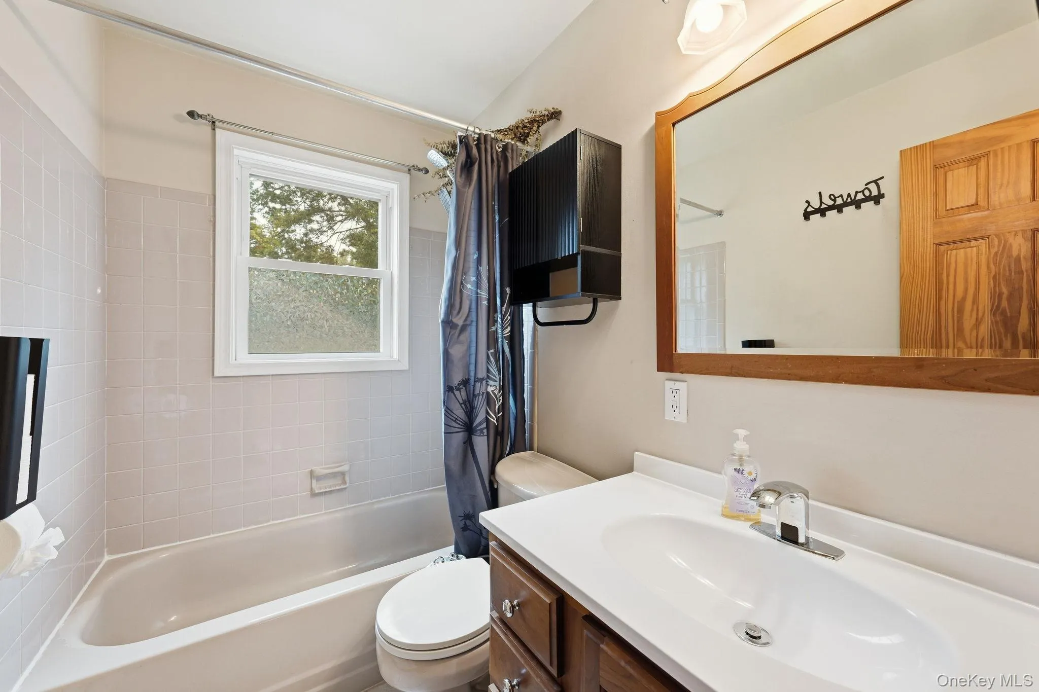 295 Depot Road, Huntington, NY, 3 Bedrooms Bedrooms, 7 Rooms Rooms,2 BathroomsBathrooms,Residential,For Rent,Depot,0,1057978 295 Depot Road, Huntington, NY, 3 Bedrooms Bedrooms, 7 Rooms Rooms,2 BathroomsBathrooms,Residential,For Rent,Depot,0,1057978