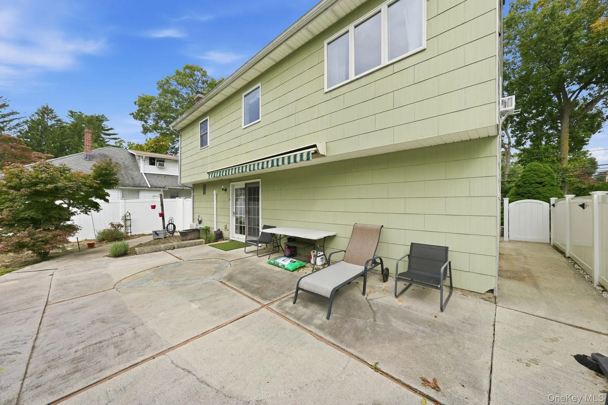 295 Depot Road, Huntington, NY, 3 Bedrooms Bedrooms, 7 Rooms Rooms,2 BathroomsBathrooms,Residential,For Rent,Depot,0,1057978 295 Depot Road, Huntington, NY, 3 Bedrooms Bedrooms, 7 Rooms Rooms,2 BathroomsBathrooms,Residential,For Rent,Depot,0,1057978